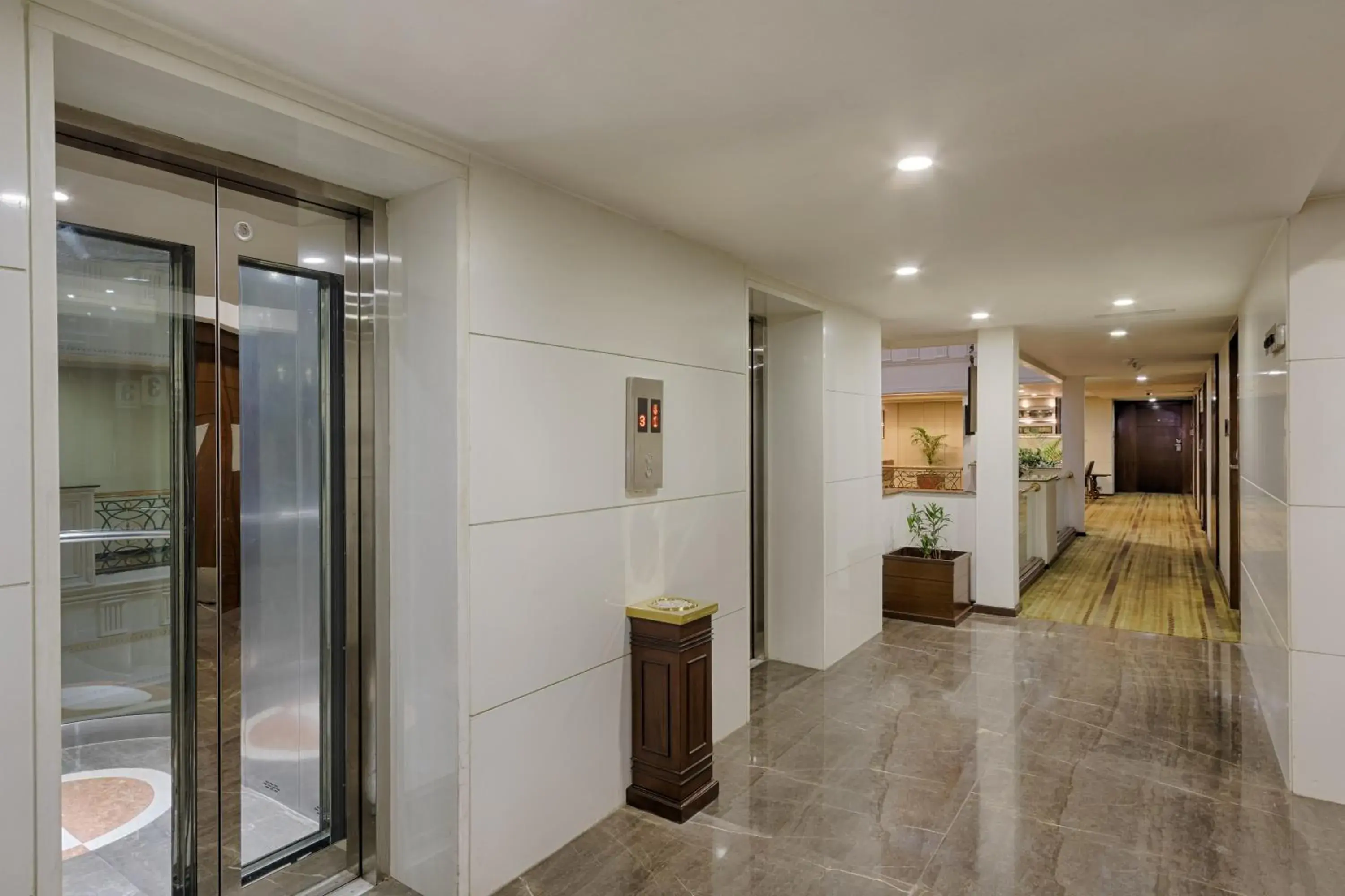 Property building in Quality Hotel D V Manor Property building in Quality Hotel D V Manor