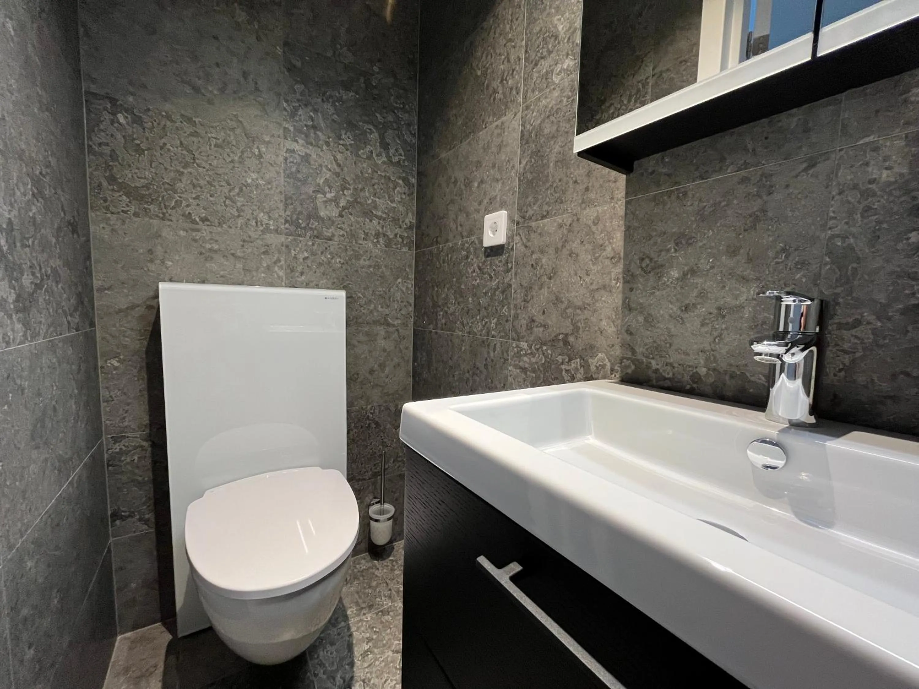 Toilet in ÅhusBrygga Apartment Hotel