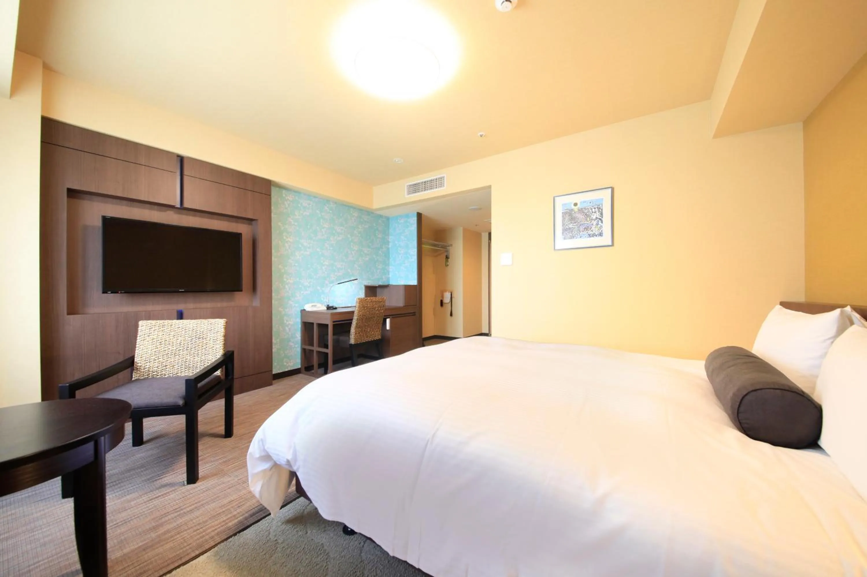 Photo of the whole room, Bed in Richmond Hotel Naha Kumoji