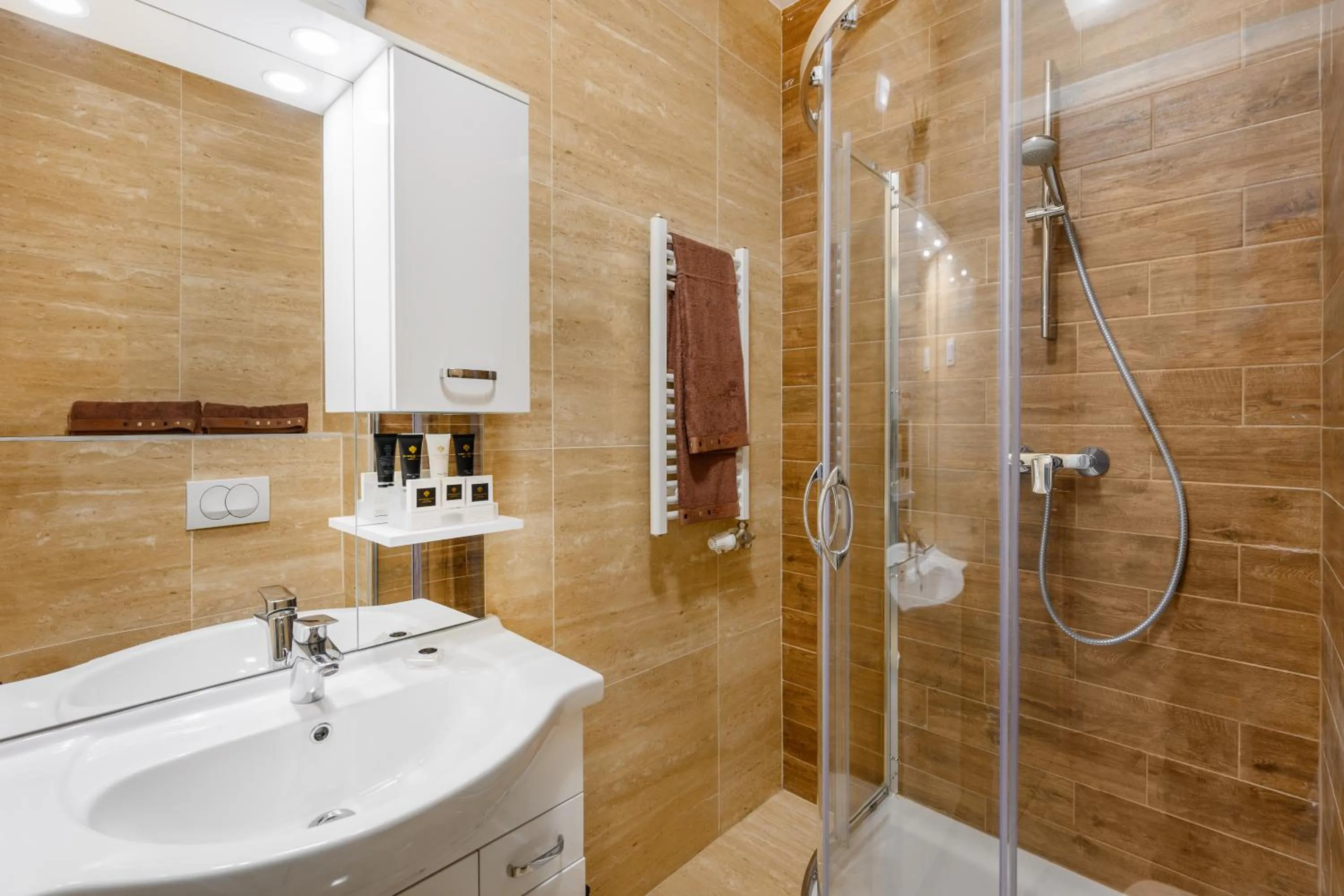 Shower in Elisabeth Downtown Apartments by FirstHost