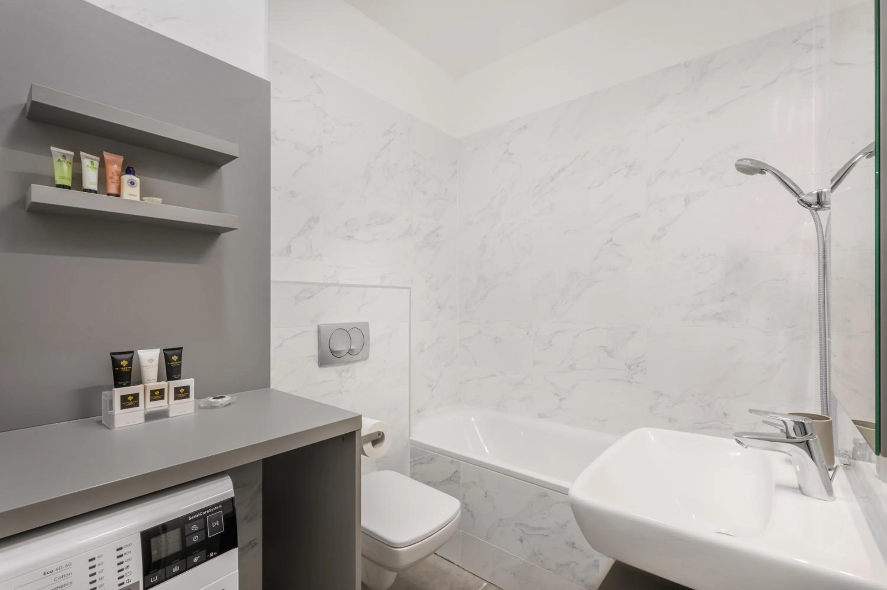 Shower in Elisabeth Downtown Apartments by FirstHost