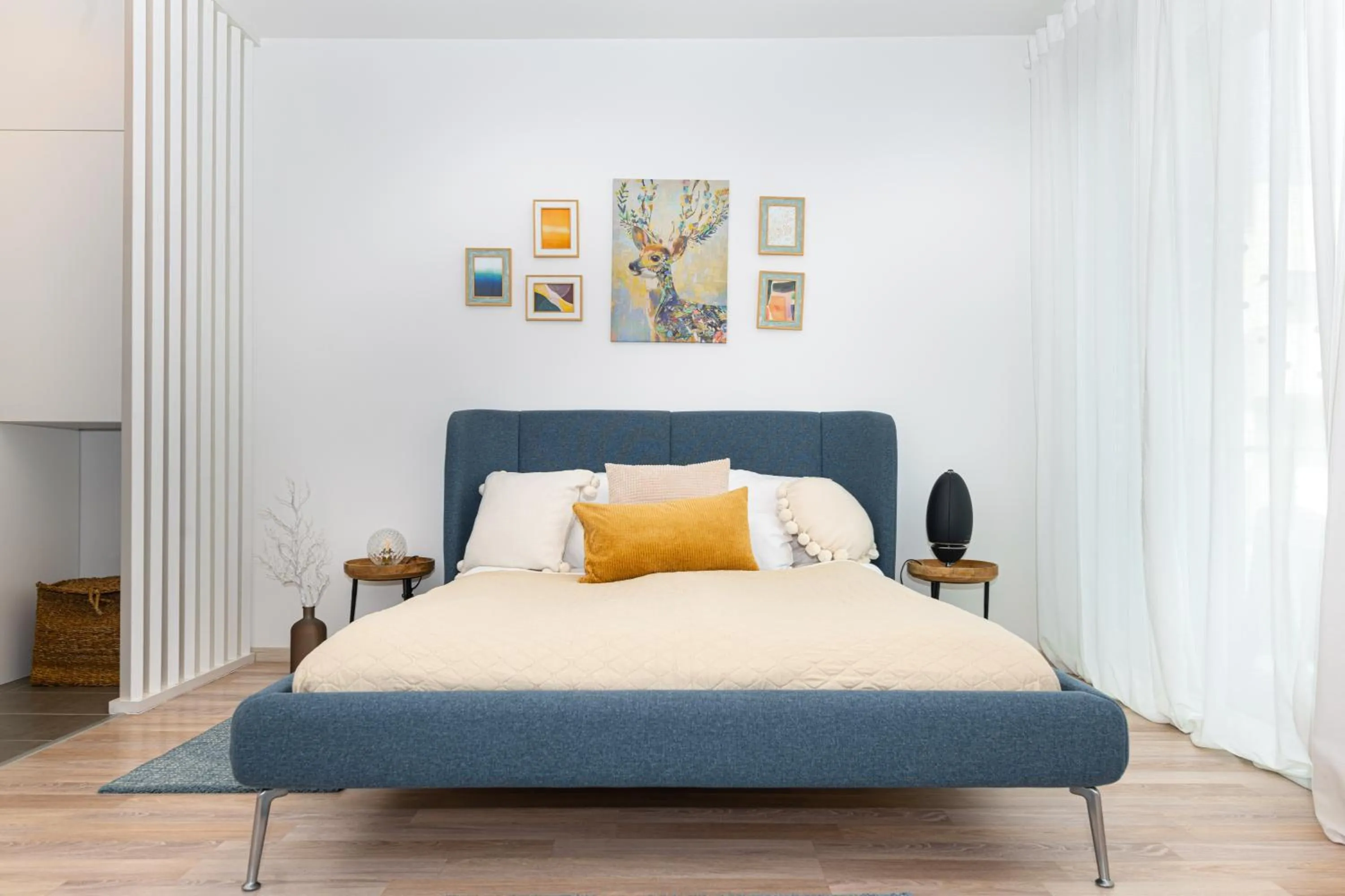 Bed in Elisabeth Downtown Apartments by FirstHost