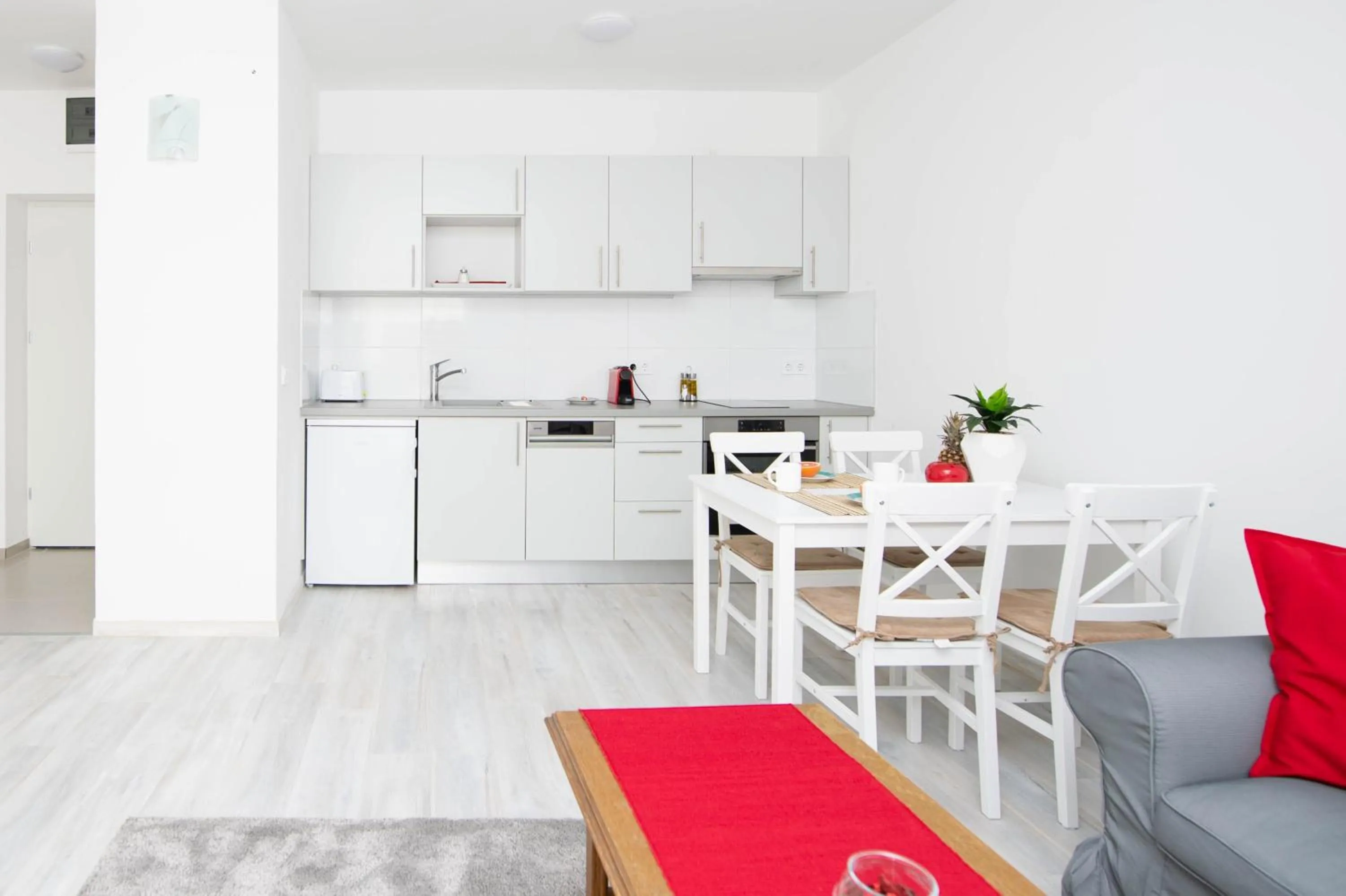 Facade/entrance in Elisabeth Downtown Apartments by FirstHost