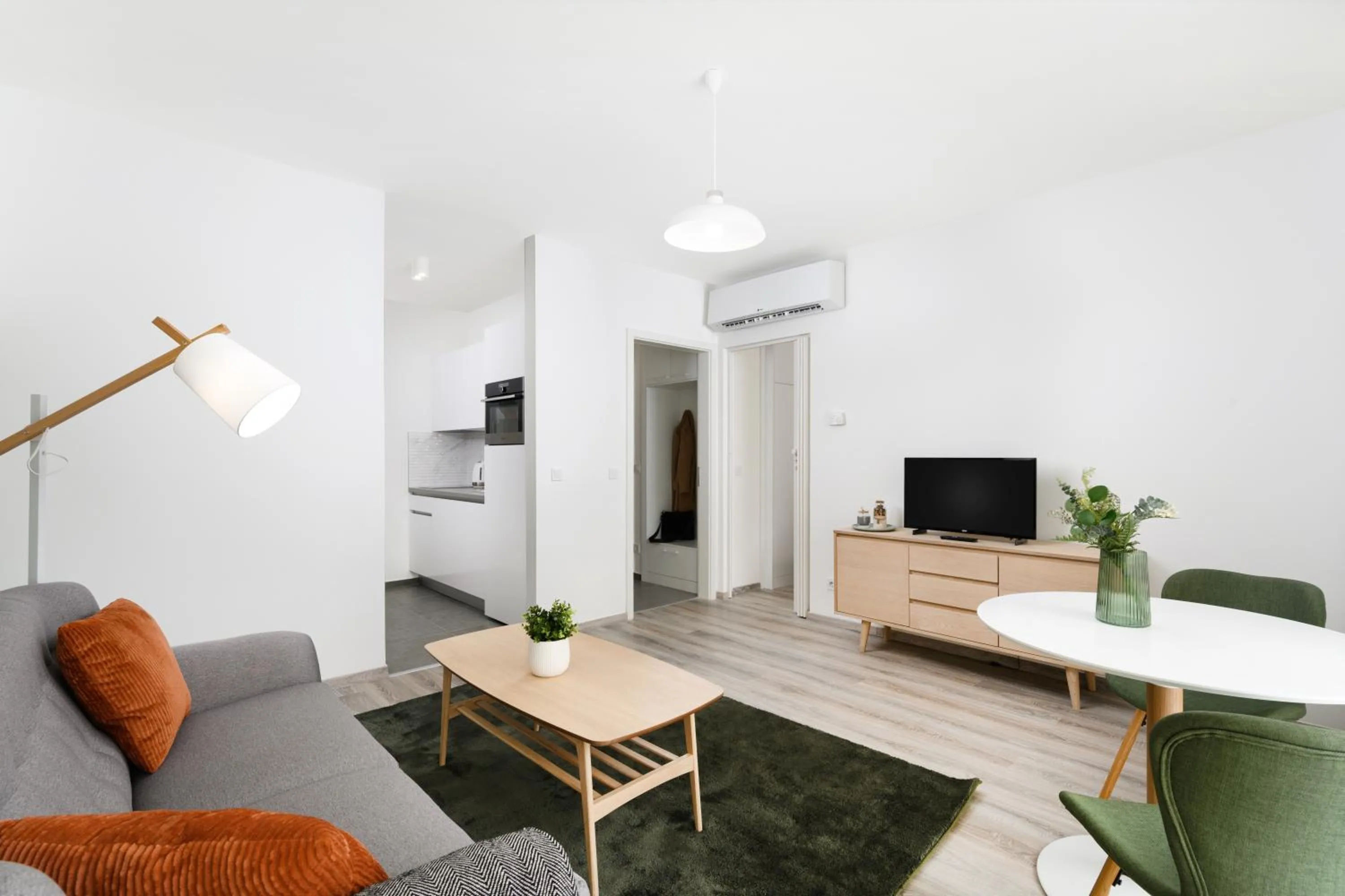 Communal lounge/ TV room in Elisabeth Downtown Apartments by FirstHost