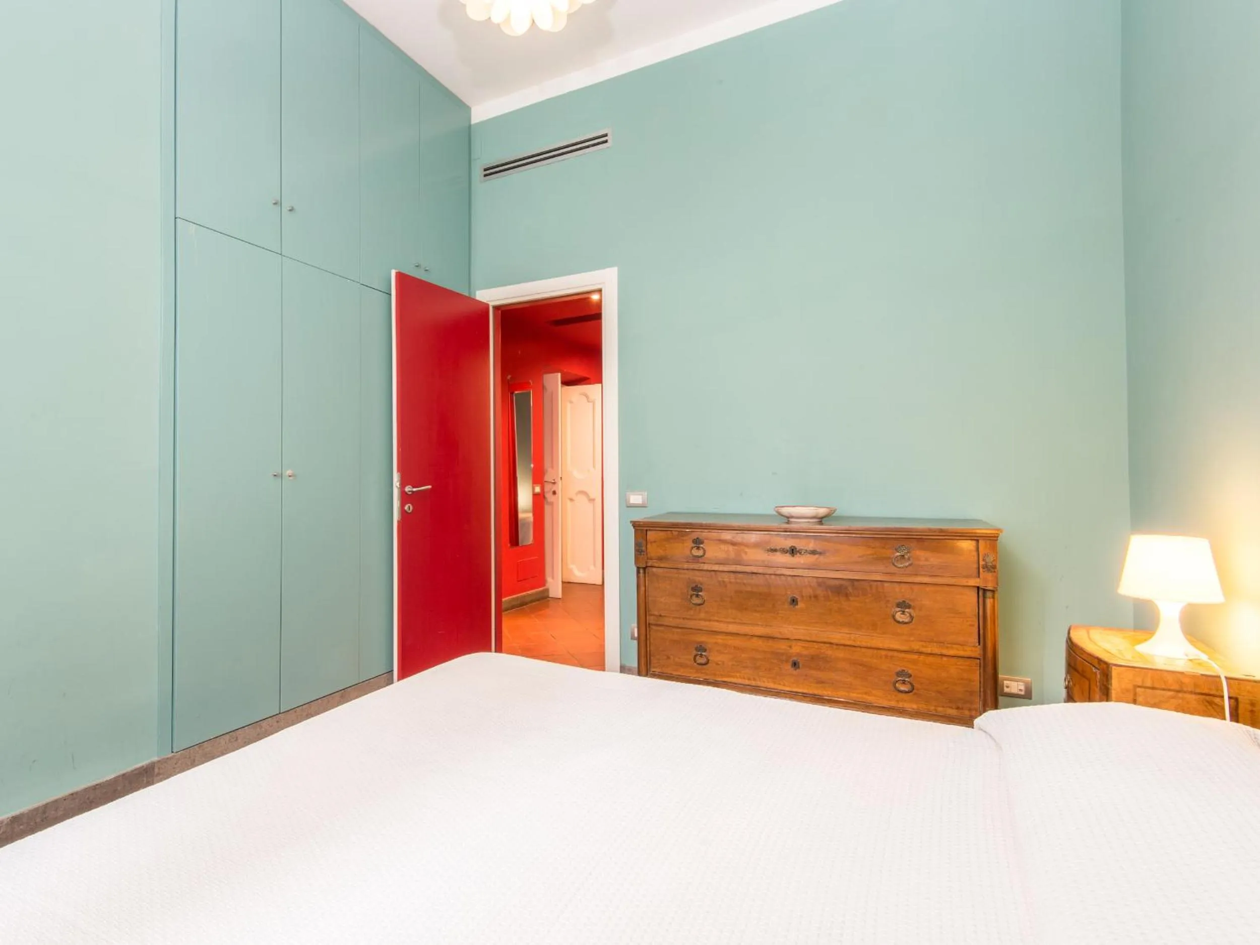 Bed in Campo de Fiori Luxury House