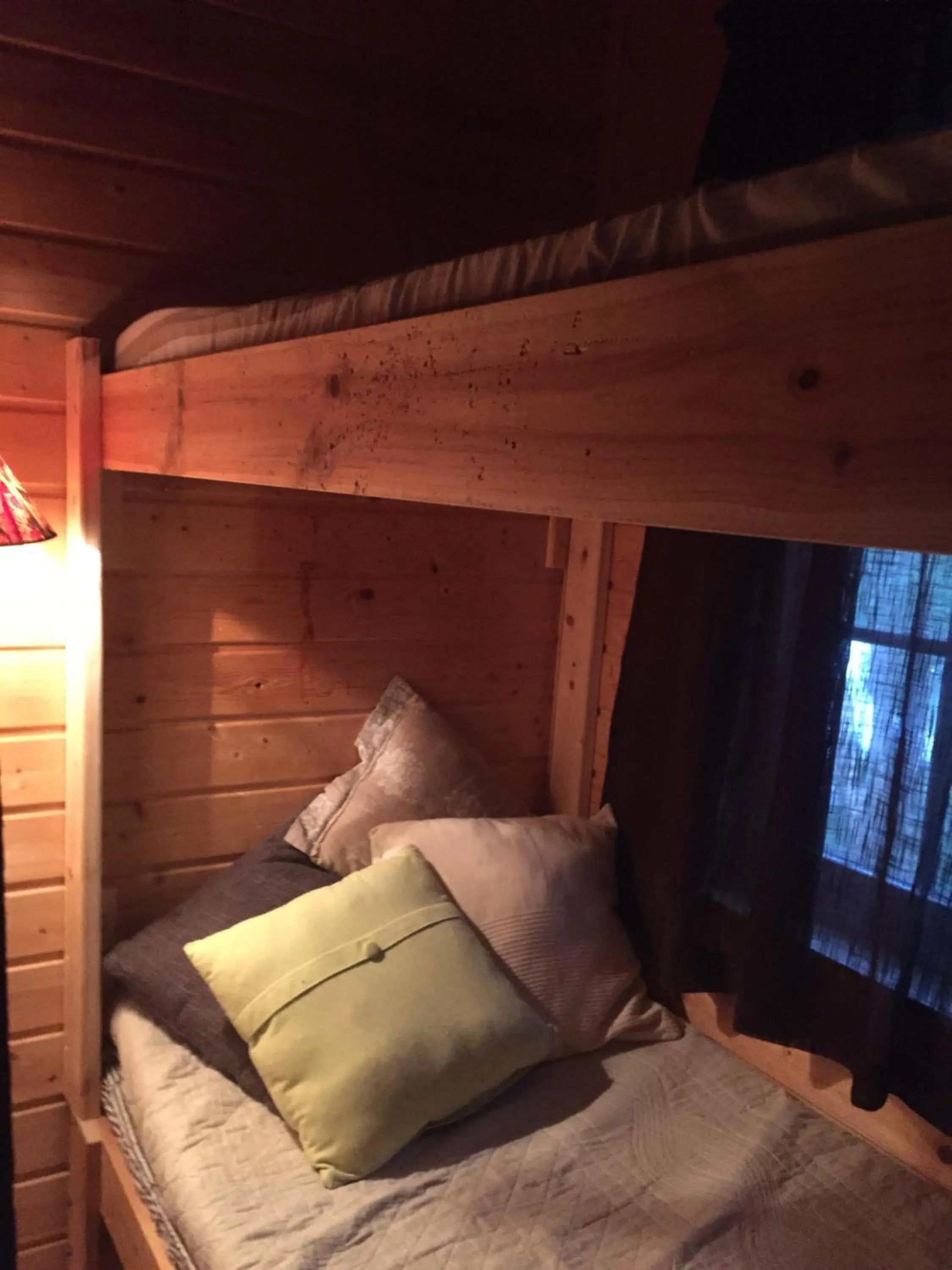 On site, Bed in BIRK bed & birds