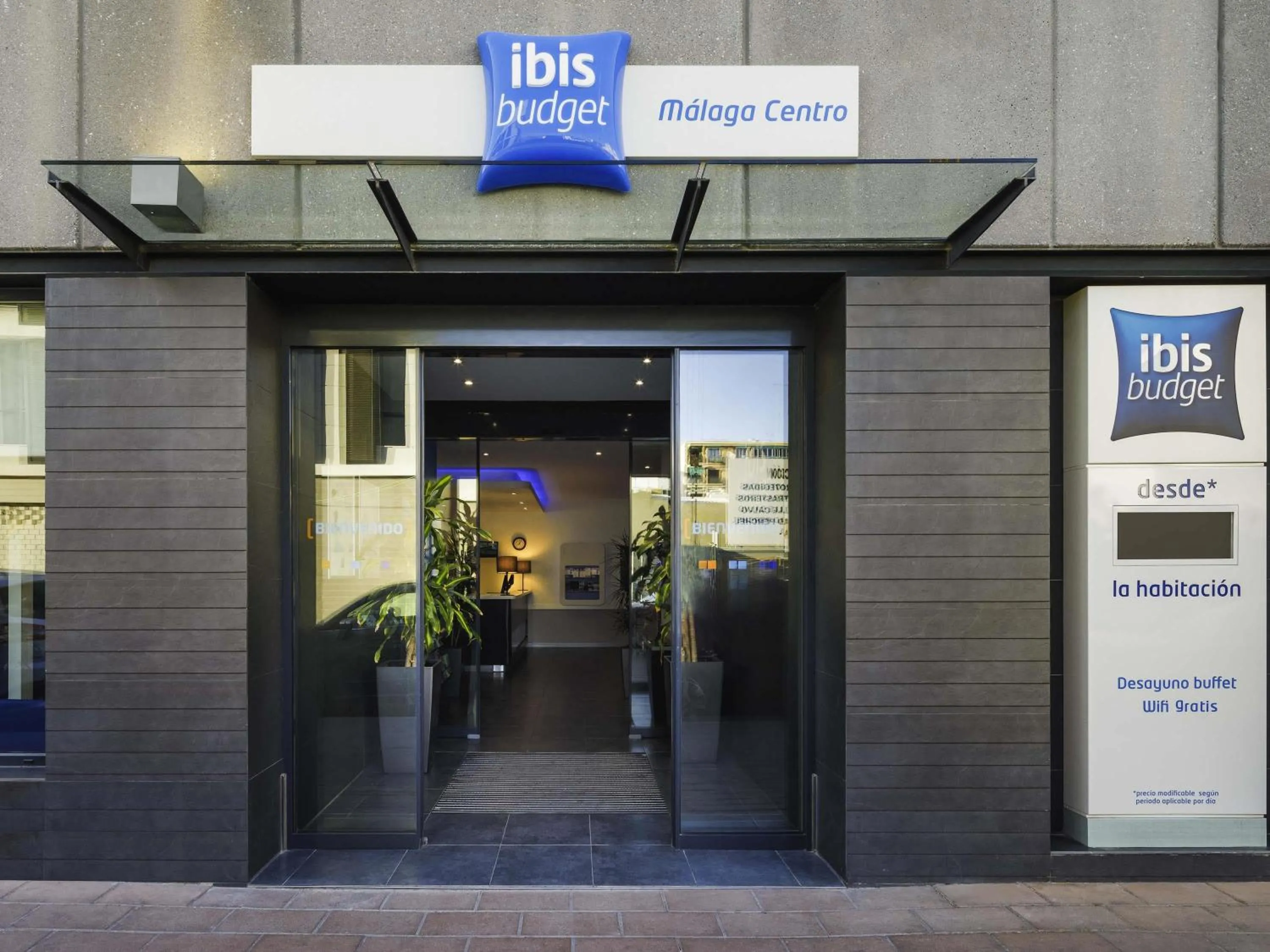 Property building in Ibis Budget Málaga Centro