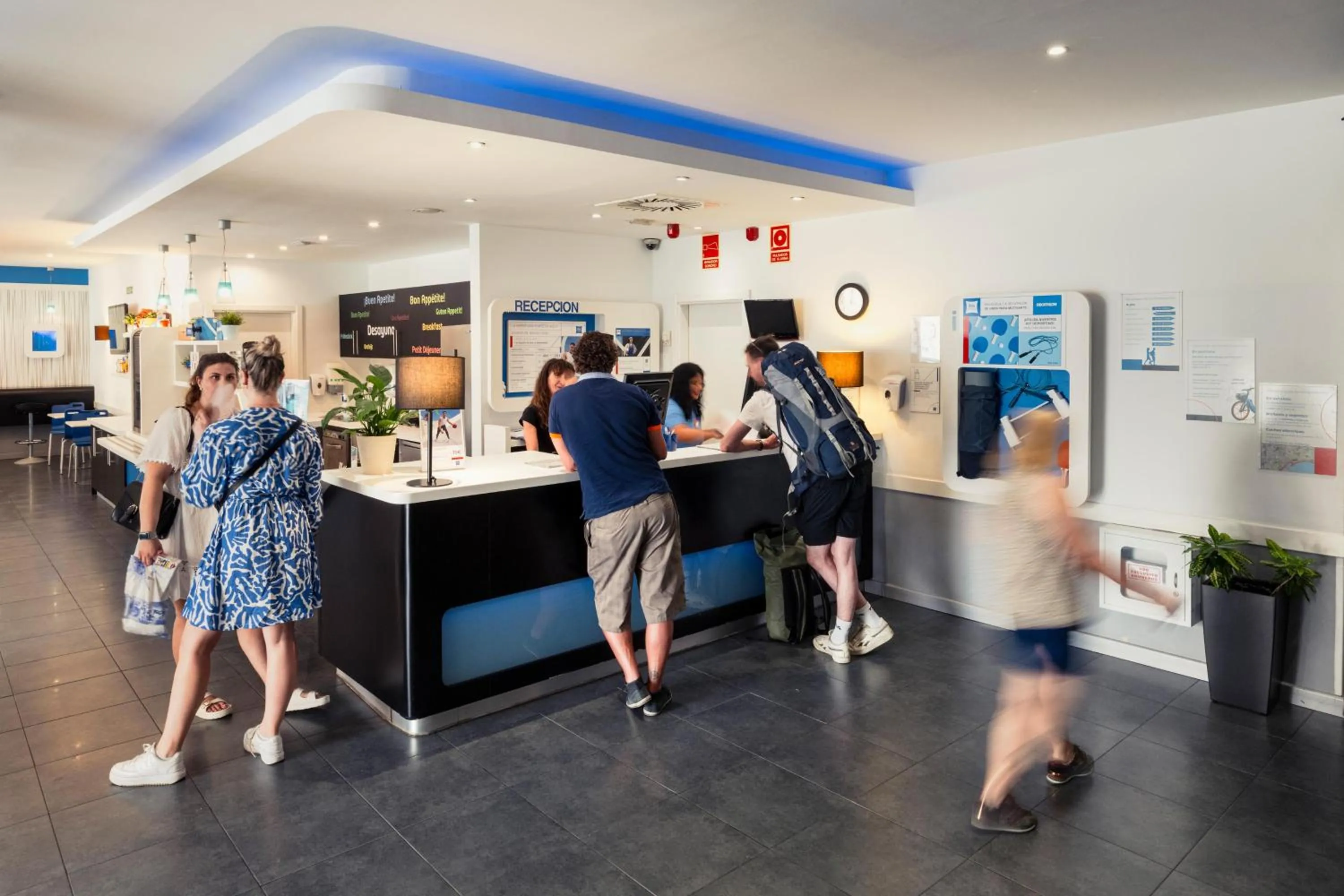 Lobby or reception in Ibis Budget Málaga Centro