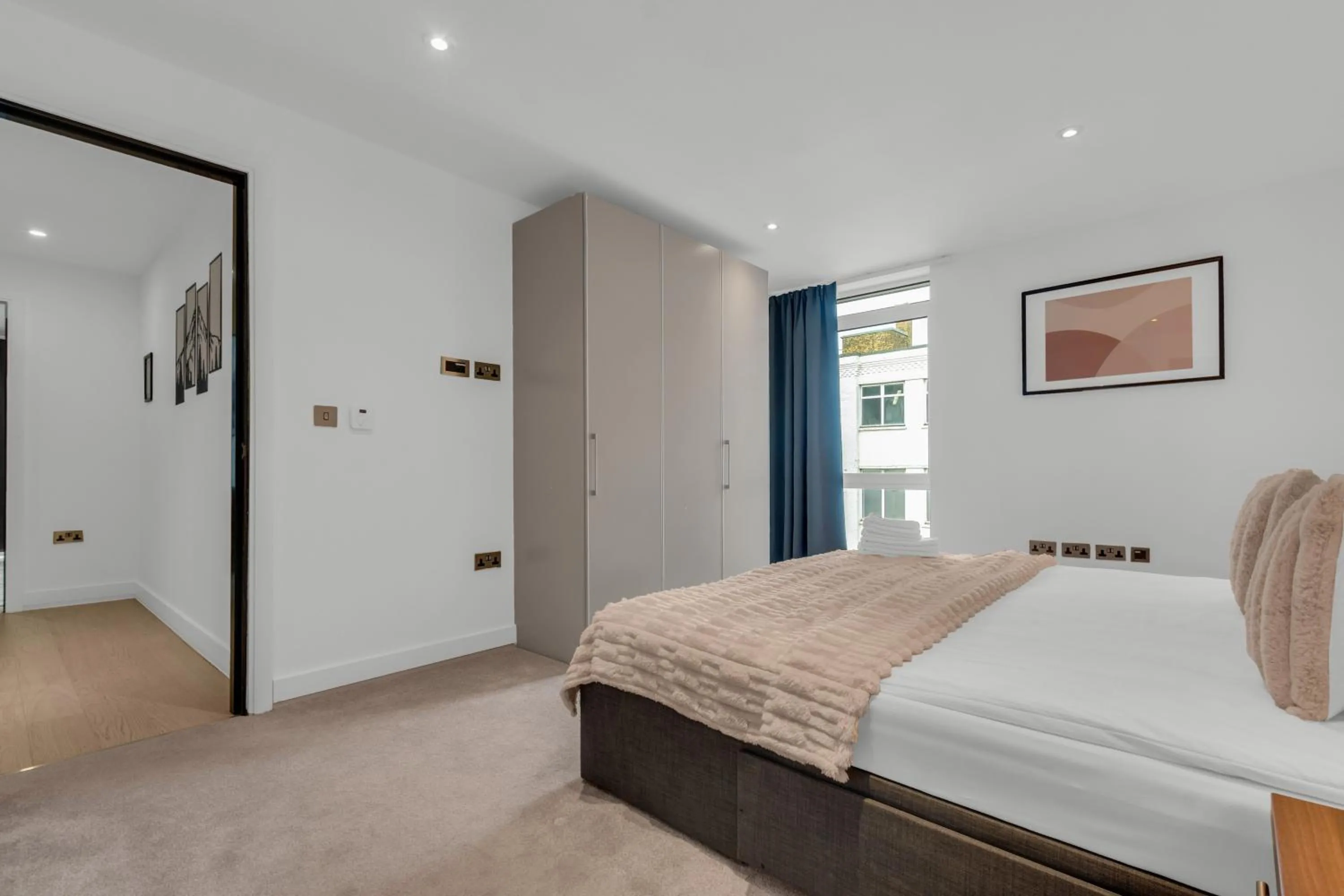 Bedroom, Bed in MySquare Two Bed Serviced Apt in Old Street