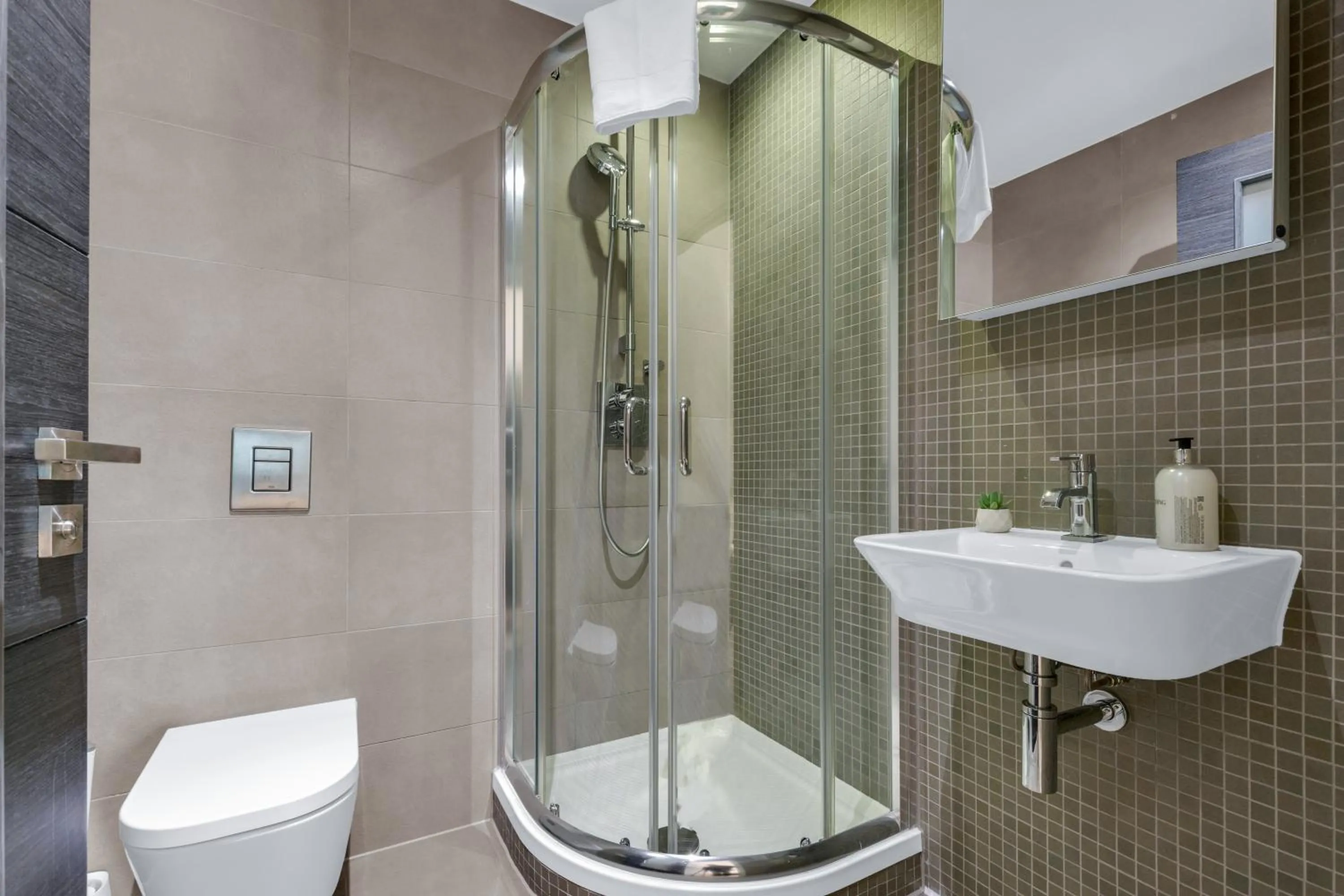 Shower in MySquare Two Bed Serviced Apt in Old Street