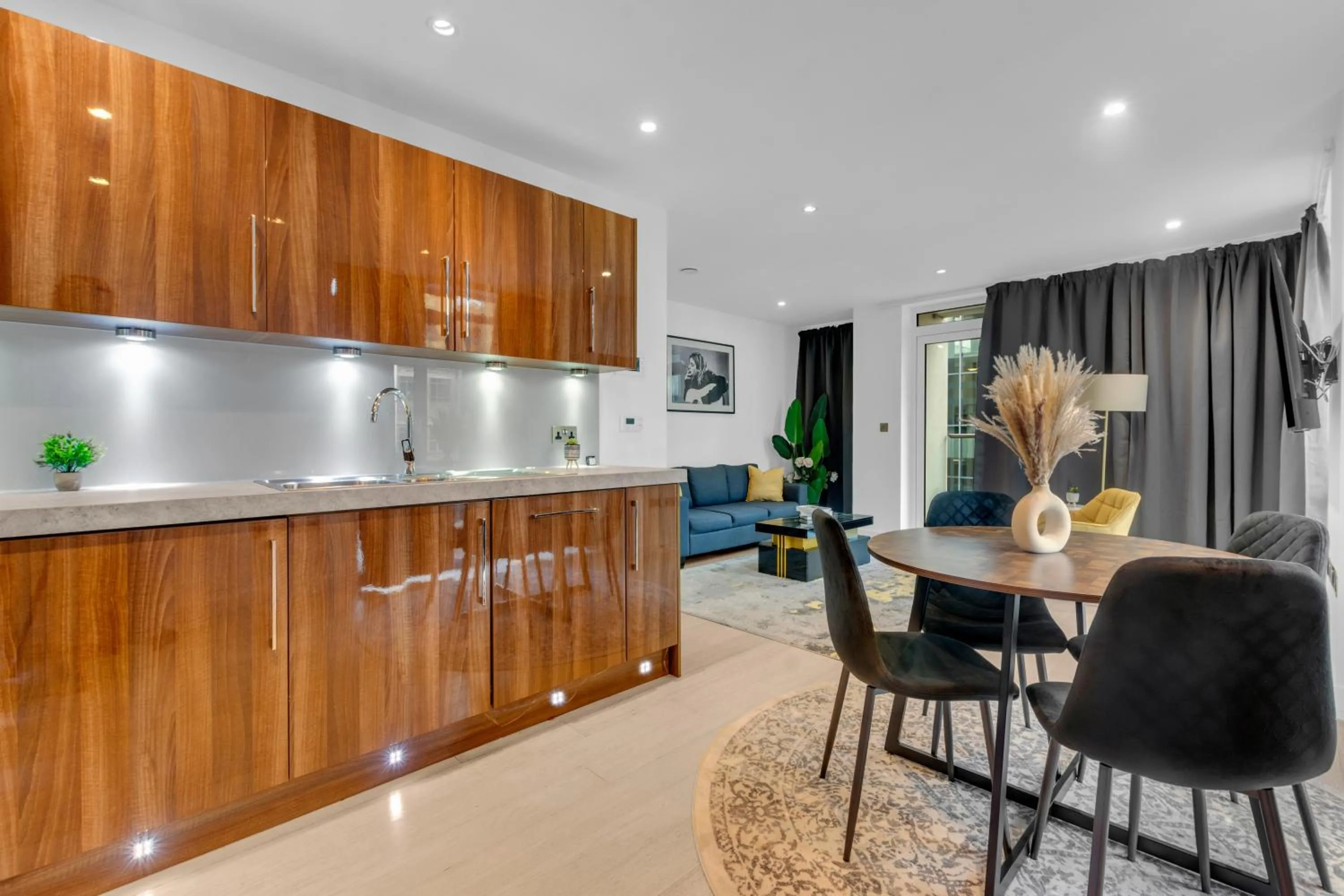 Living room in MySquare Two Bed Serviced Apt in Old Street