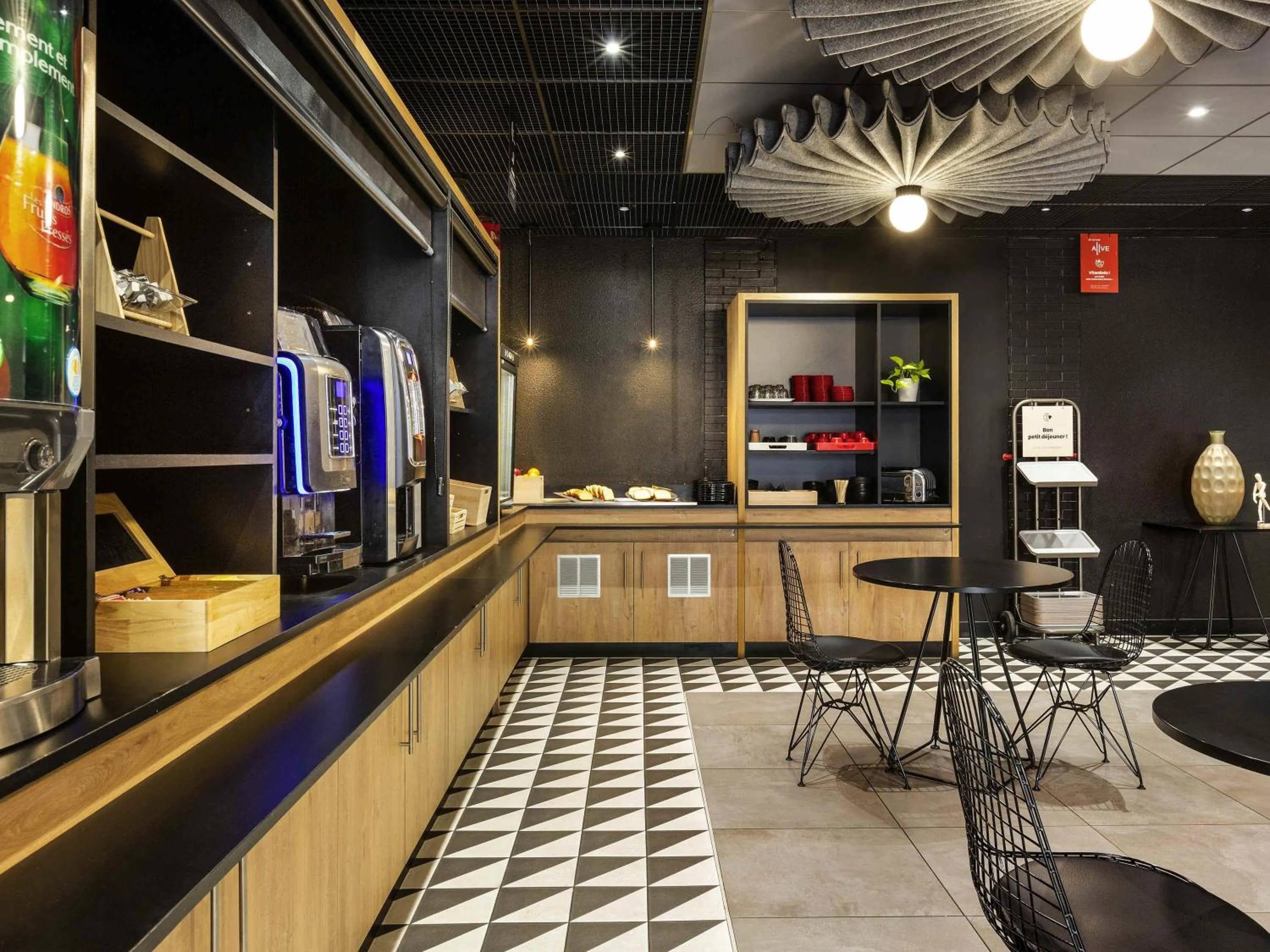 Breakfast in Ibis Marseille Centre Prefecture