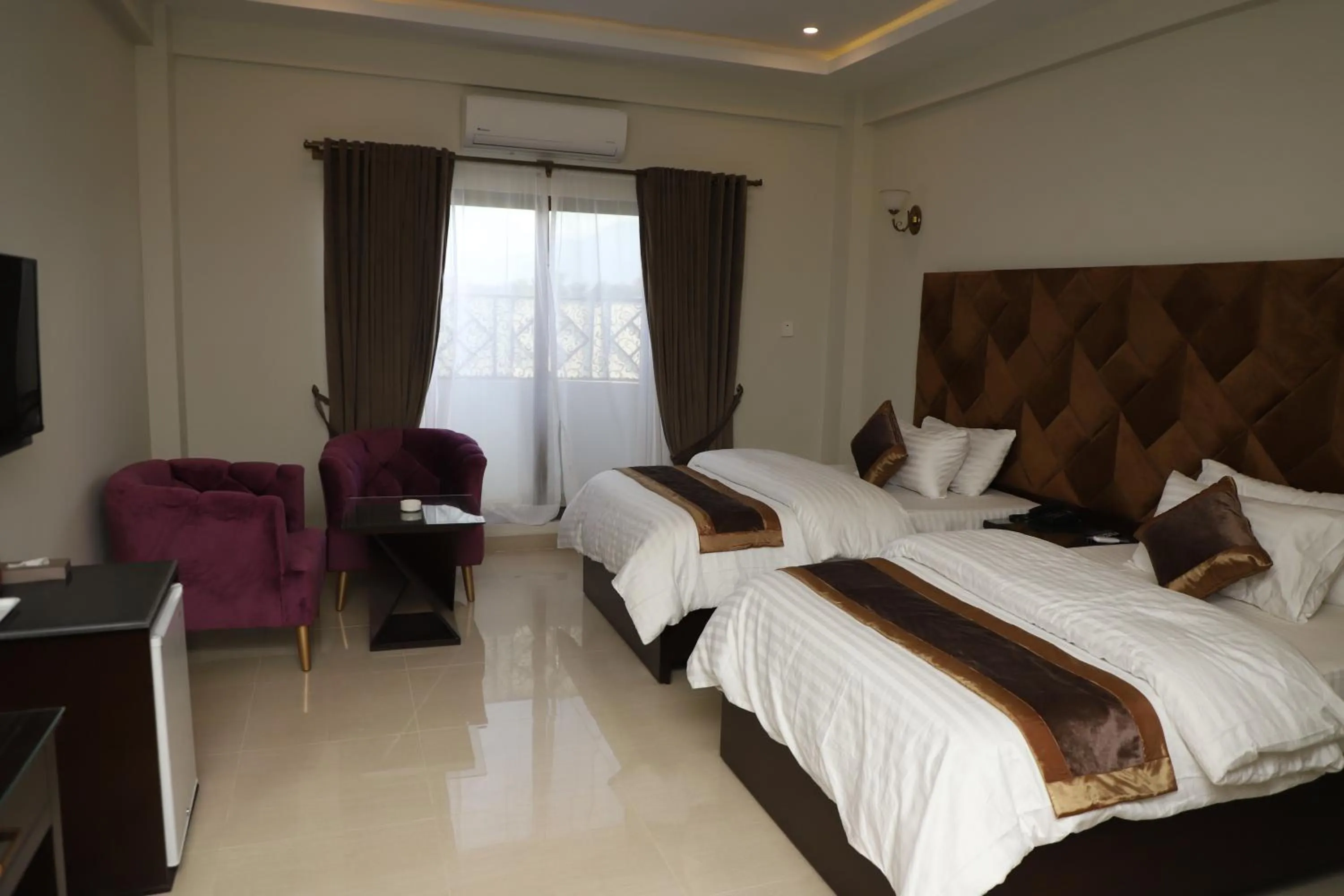 Bedroom, Bed in Swat Palace Hotel By Northin