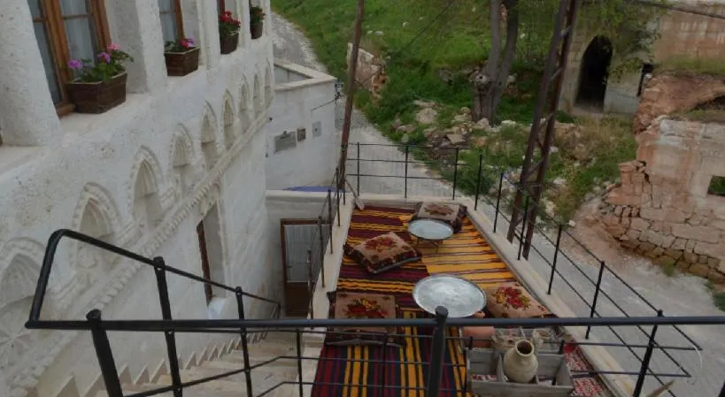 Zuwinasa House Hotel