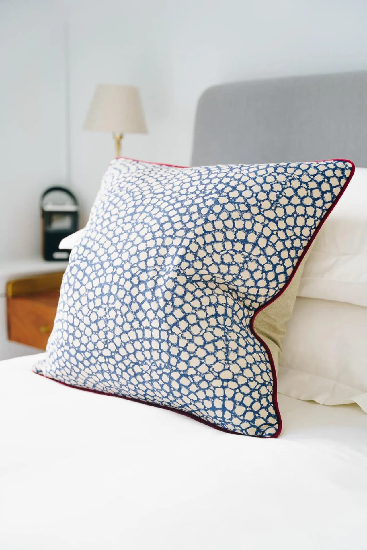 Decorative detail, Bed in South Street Apartments