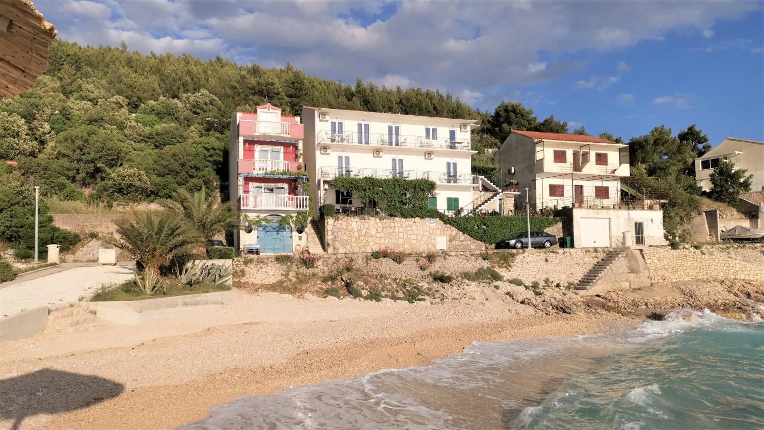 Property building in Apartmani Divić