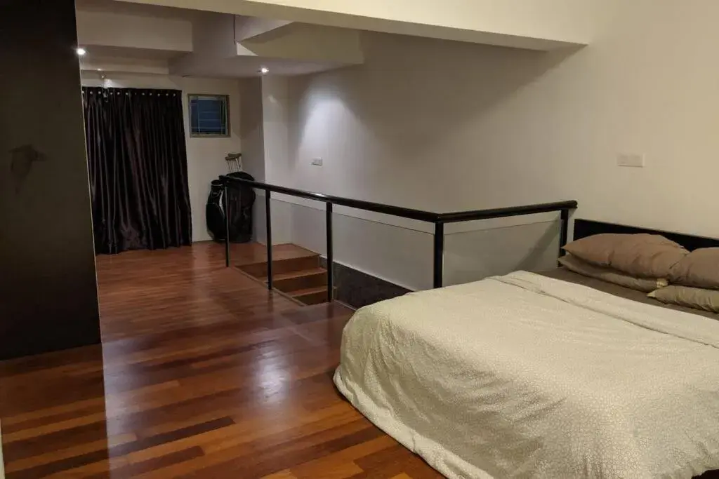 Bed in Cozy designer loft near KL city center Bed in Cozy designer loft near KL city center