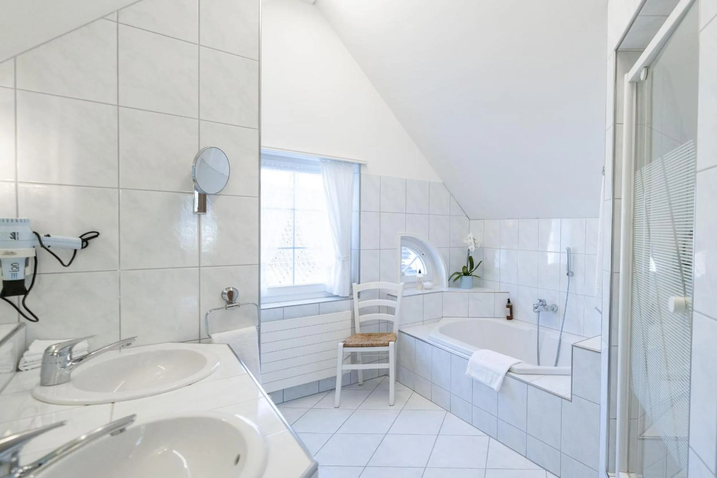 Bath in Hotel Säntis