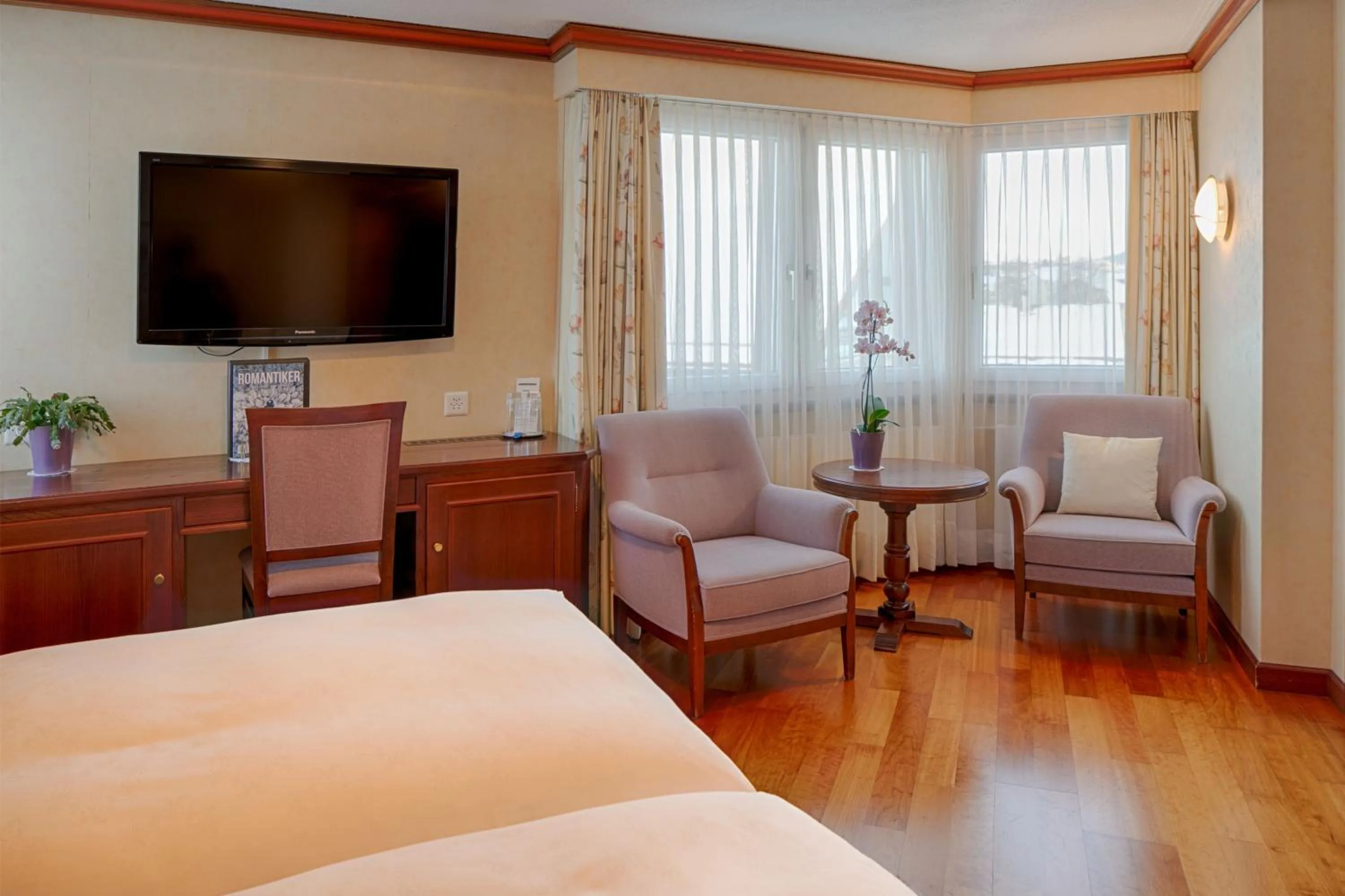 Bed in Hotel Säntis