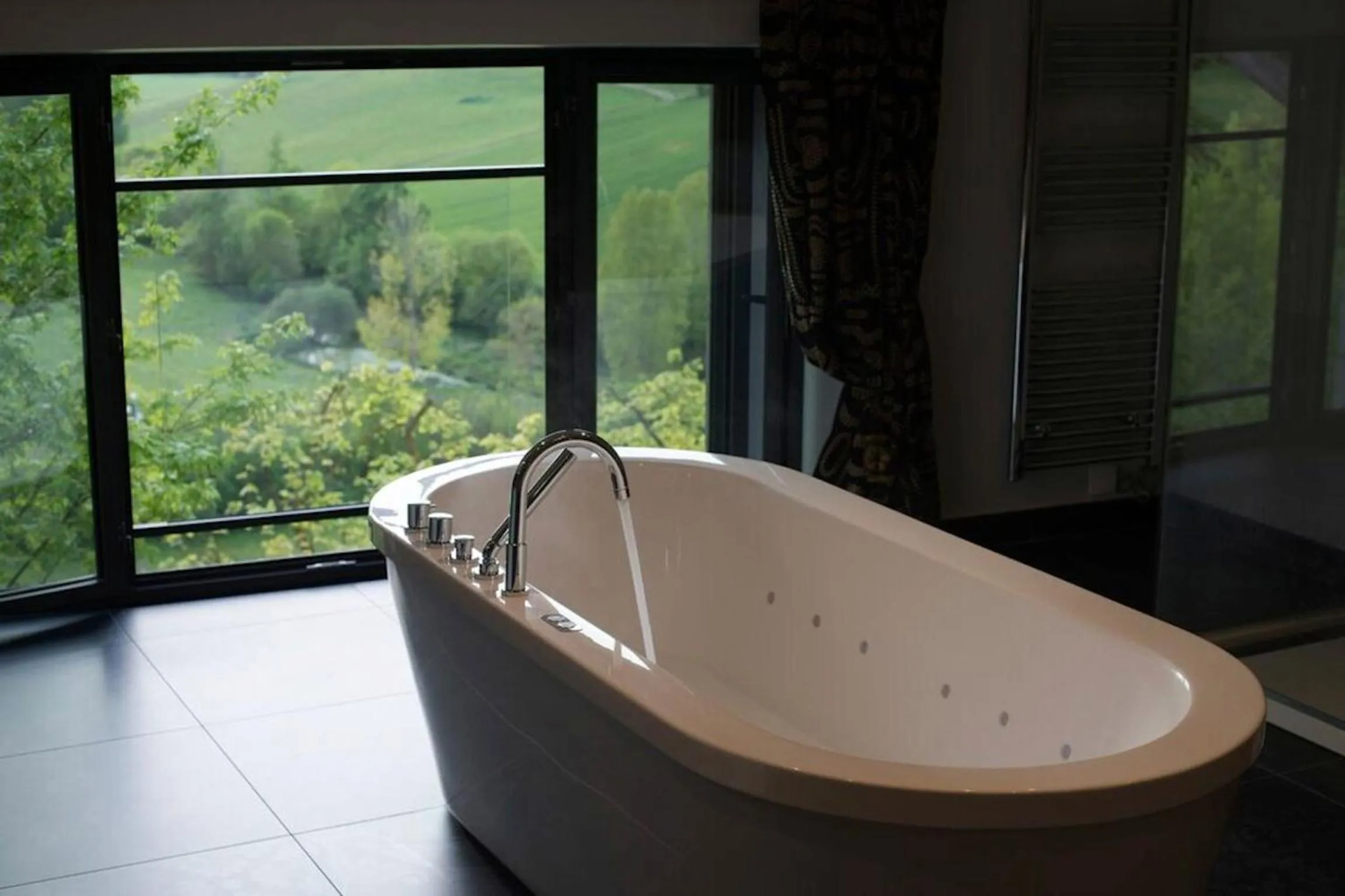 Bathroom in Chambres d'hôtes Domaine de Nazère