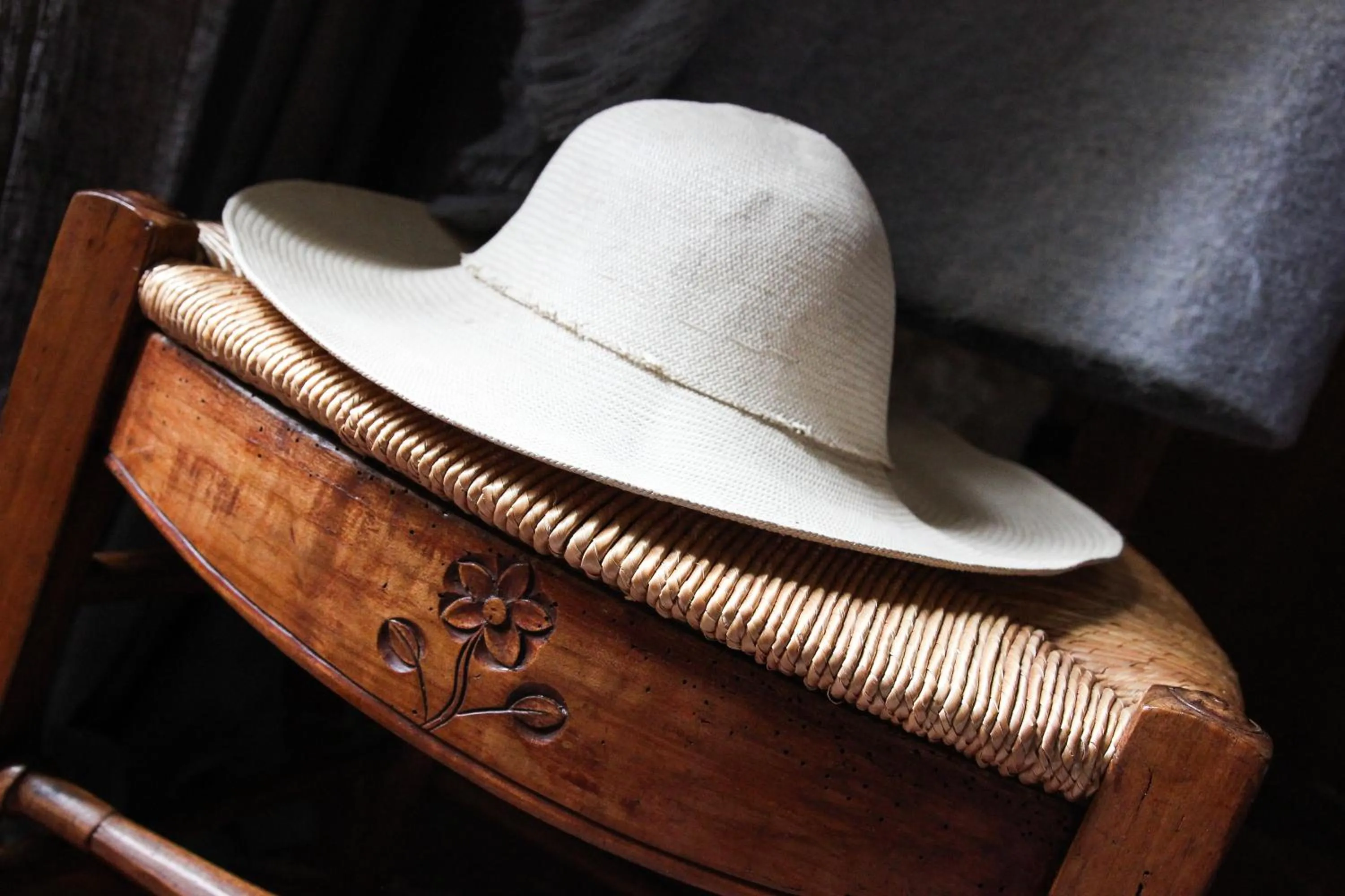 Decorative detail in Chambres d'hôtes Domaine de Nazère
