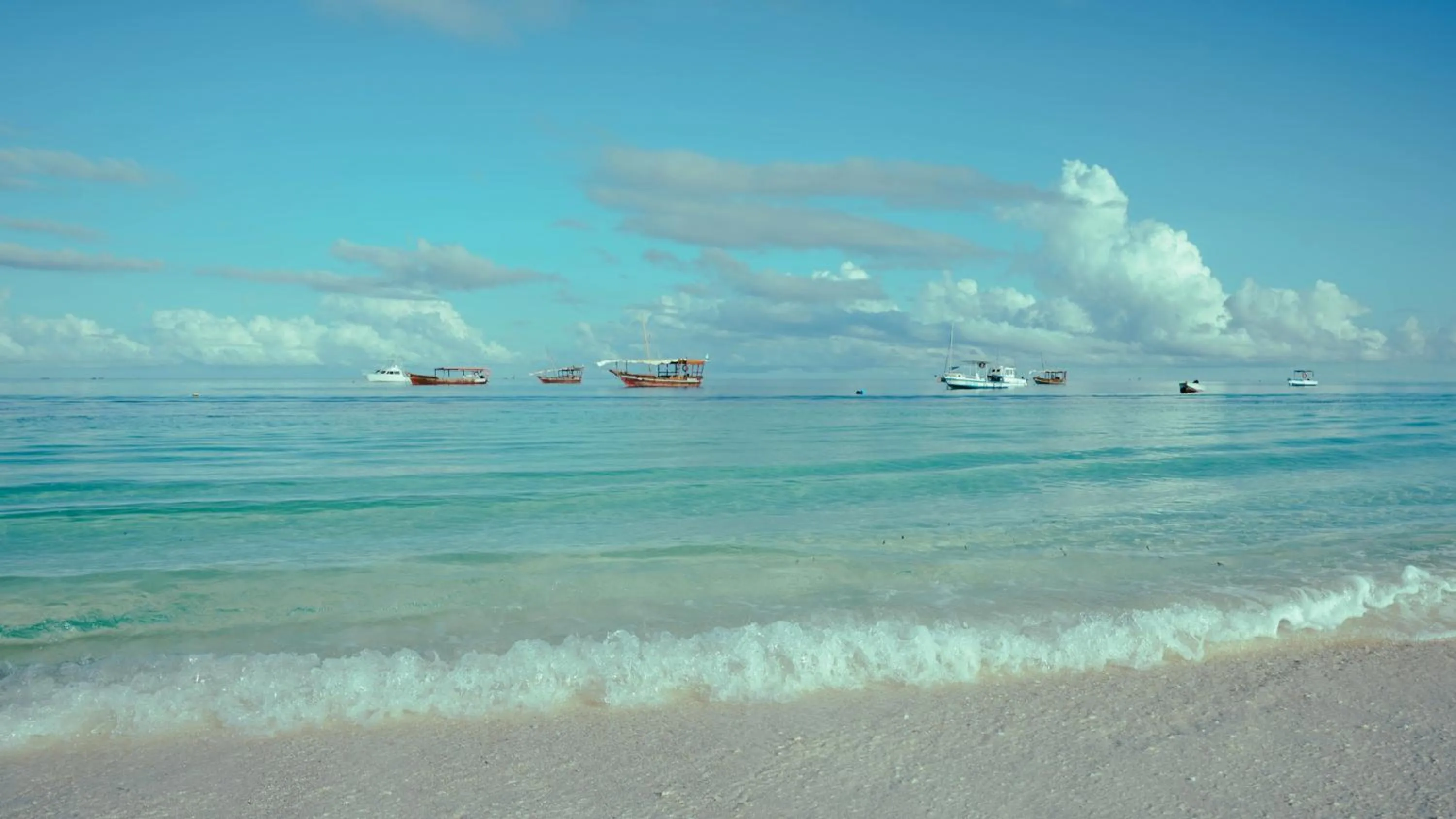 Beach in Kendwa Rocks Hotel