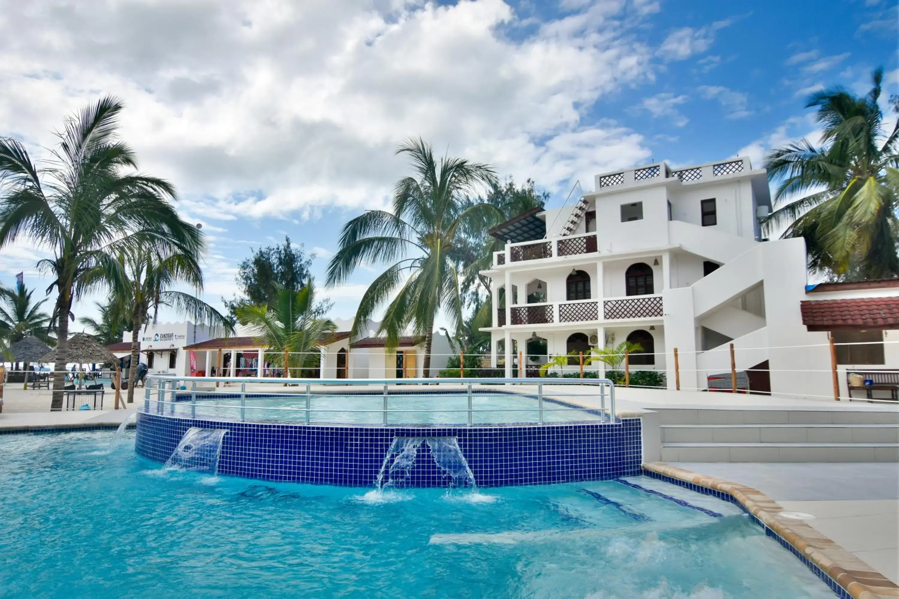 Pool view in Kendwa Rocks Hotel Pool view in Kendwa Rocks Hotel