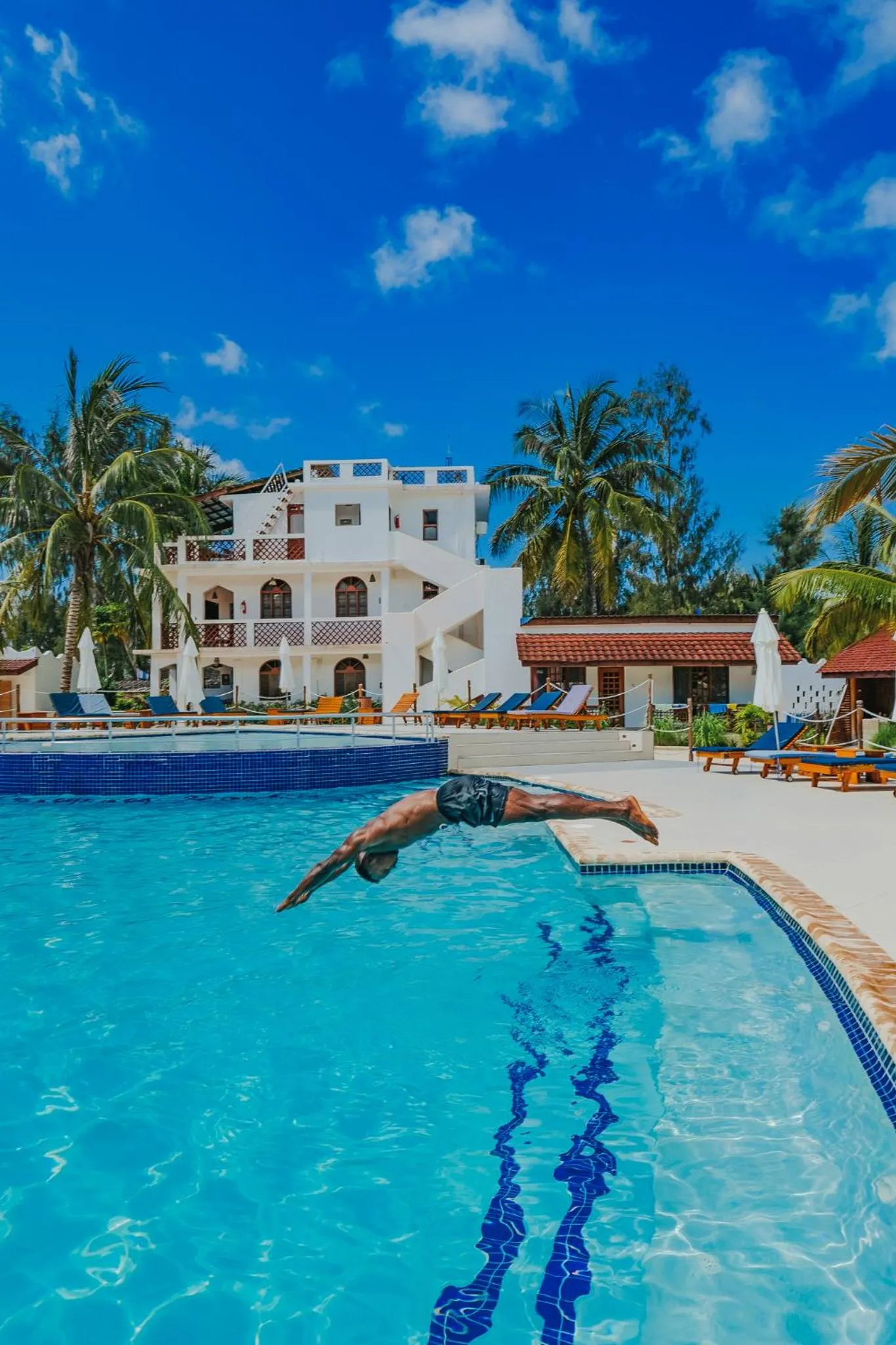 Swimming pool in Kendwa Rocks Hotel