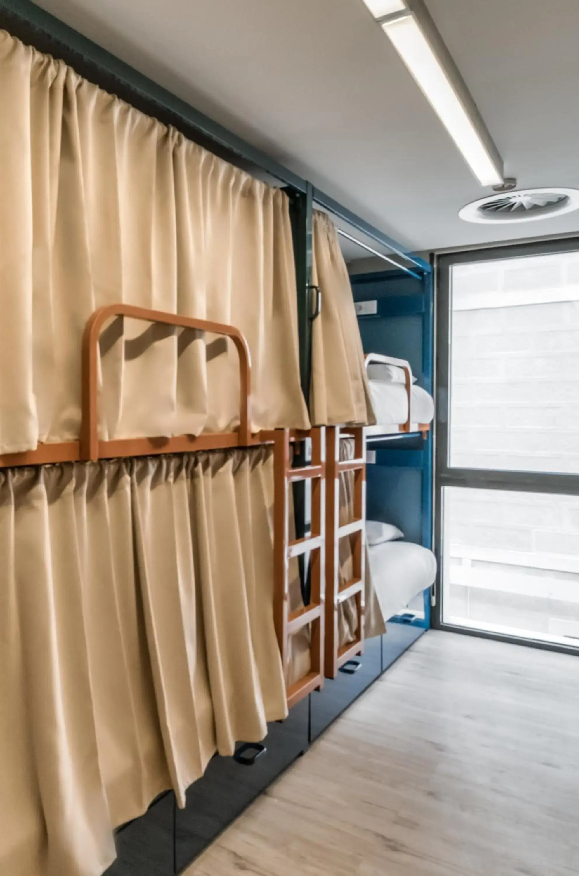 bunk bed, Bed in Latroupe Poblenou Beach bunk bed, Bed in Latroupe Poblenou Beach