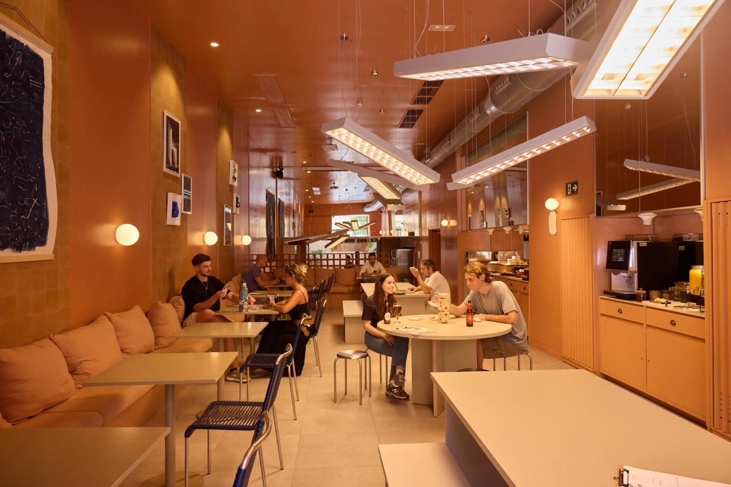 Lobby or reception in Latroupe Poblenou Beach