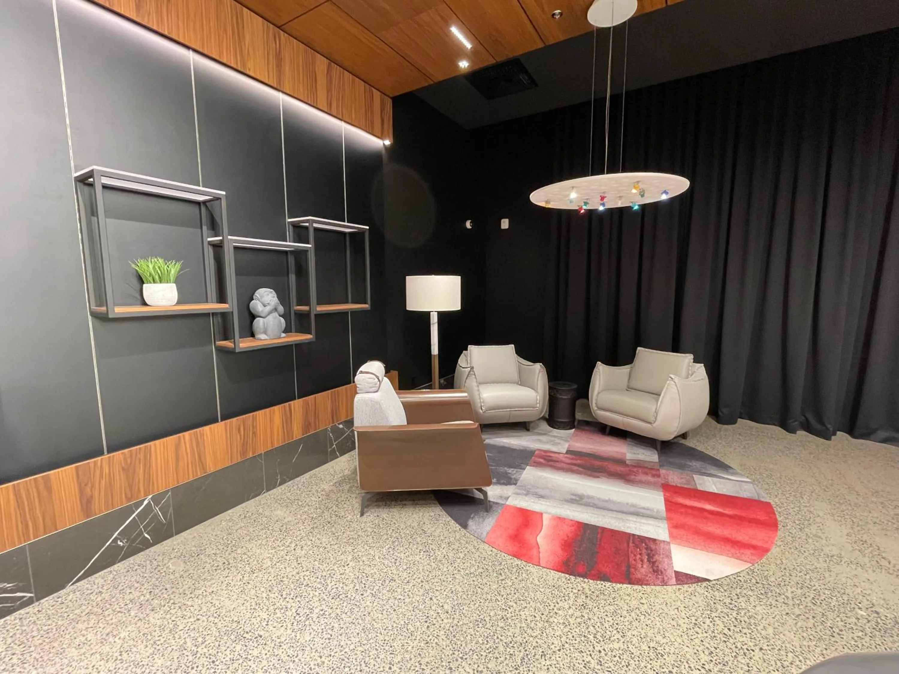 Seating area in Grand Times Hotel Laval - Centropolis