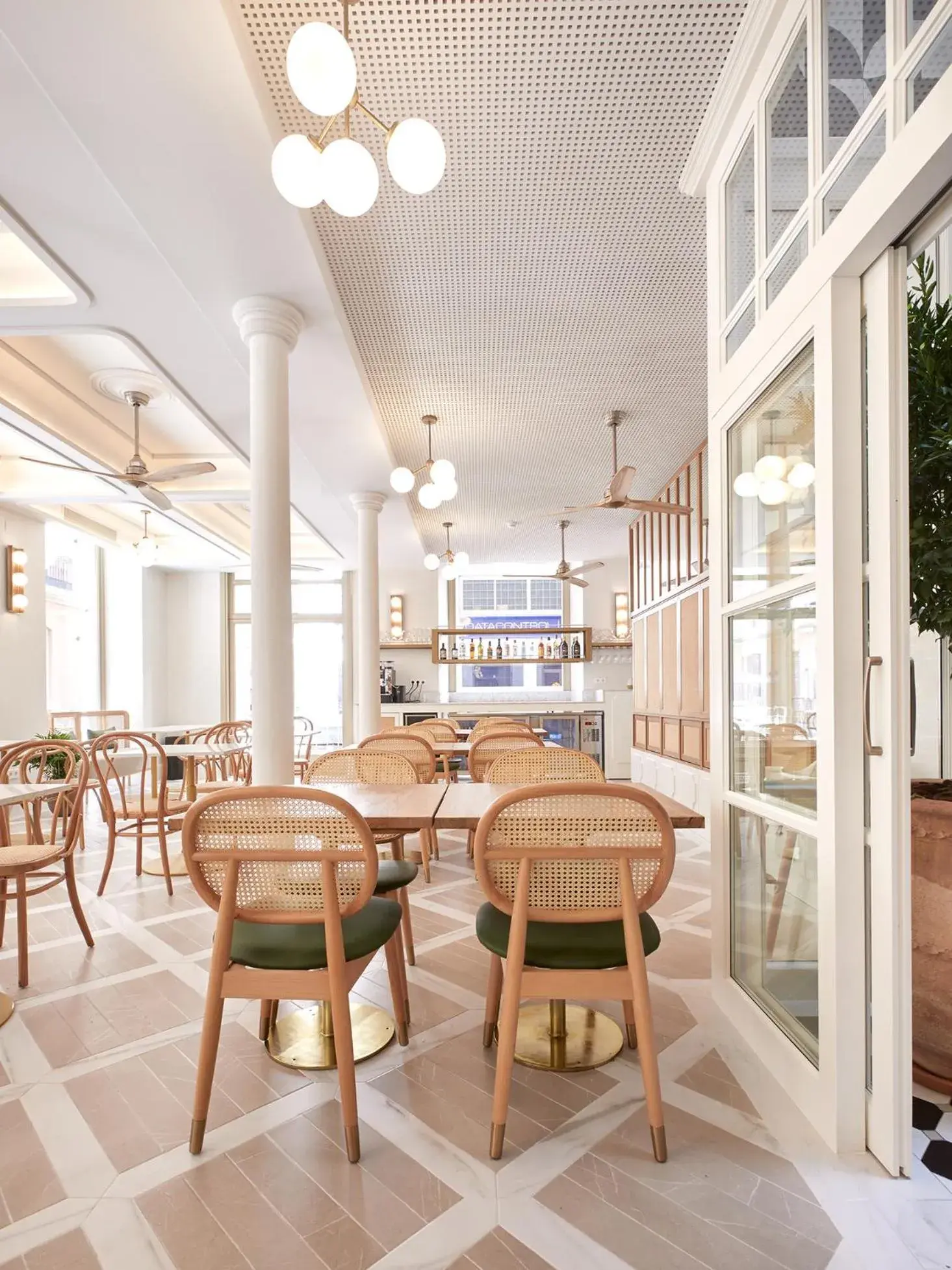 Restaurant/places to eat in ICON Malabar Restaurant/places to eat in ICON Malabar