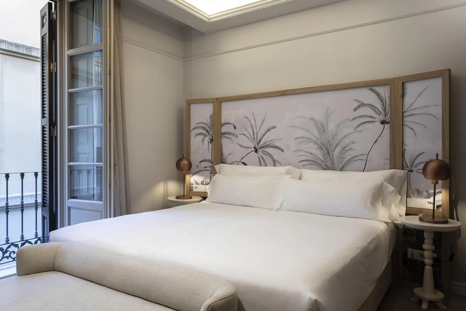 Superior Double Room in ICON Malabar