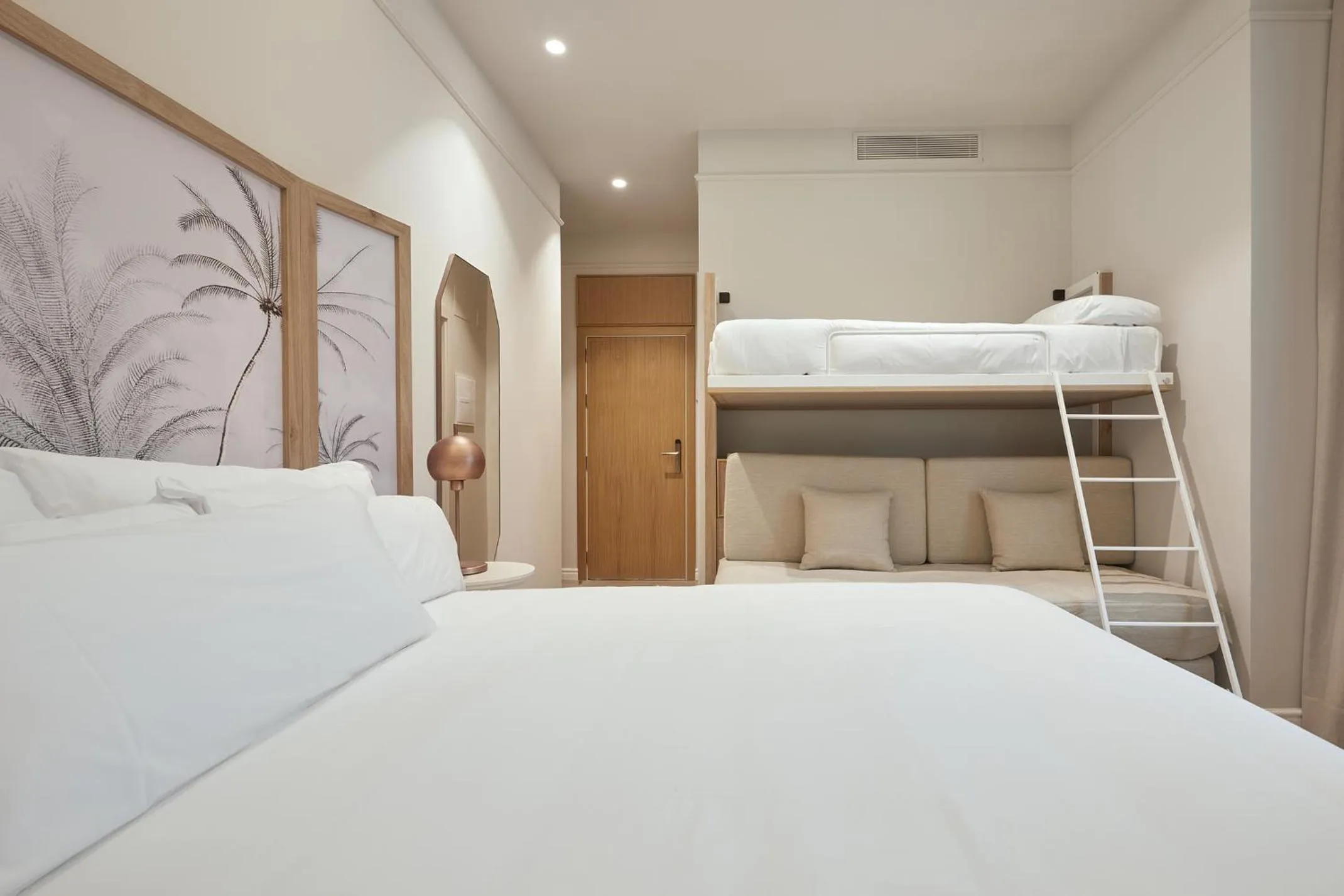 Bedroom, Bed in ICON Malabar