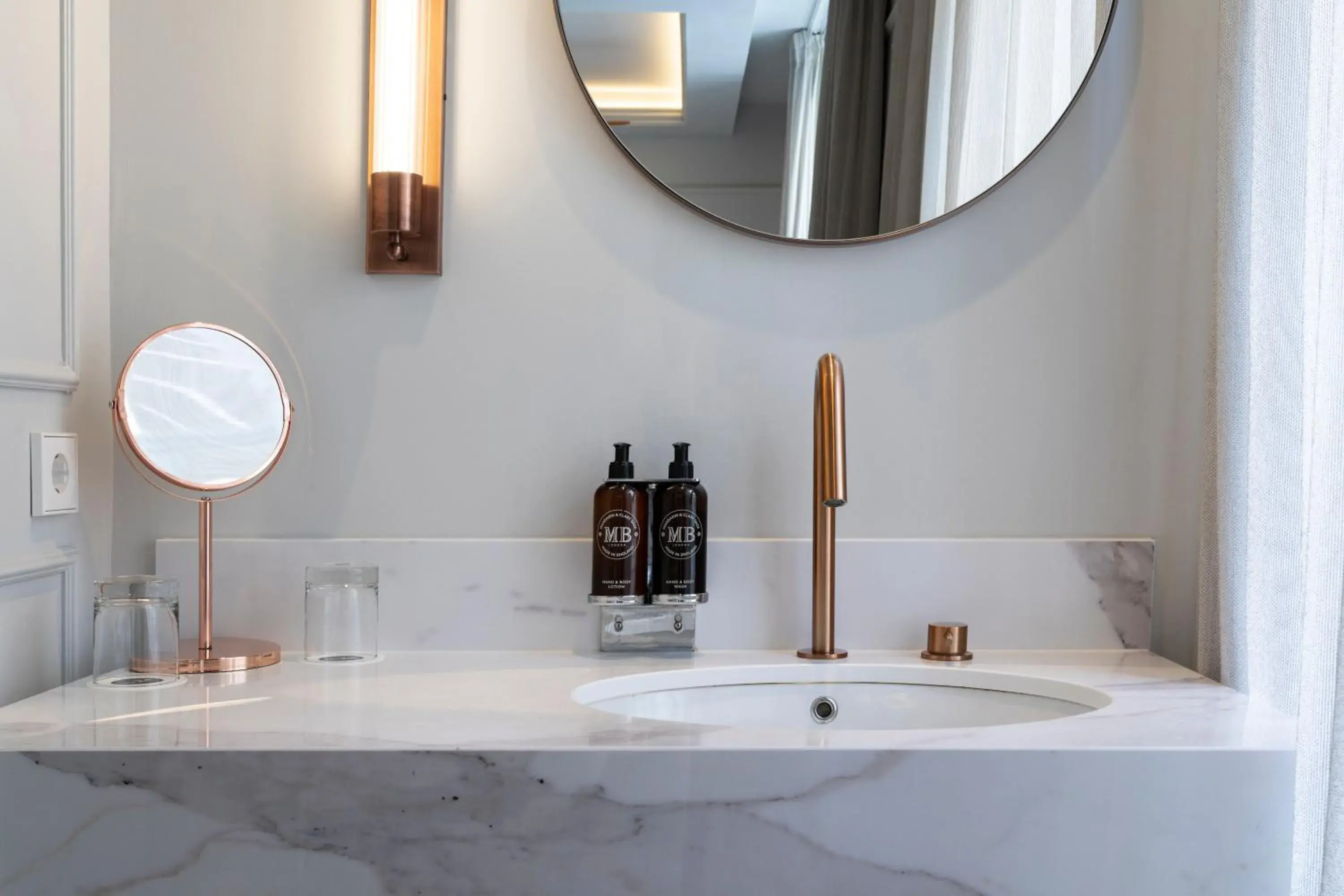 Bathroom in ICON Malabar Bathroom in ICON Malabar