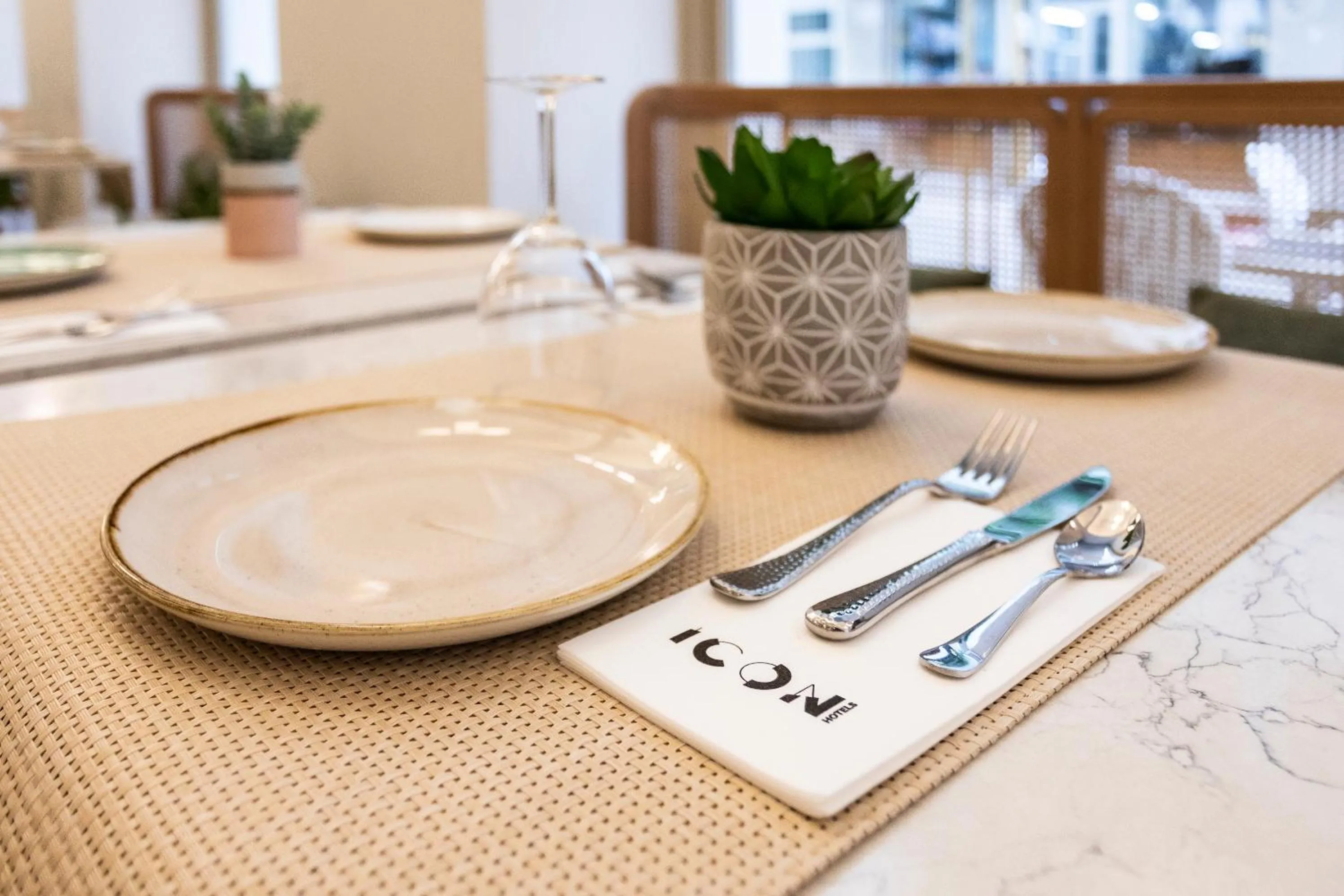 Food and drinks in ICON Malabar