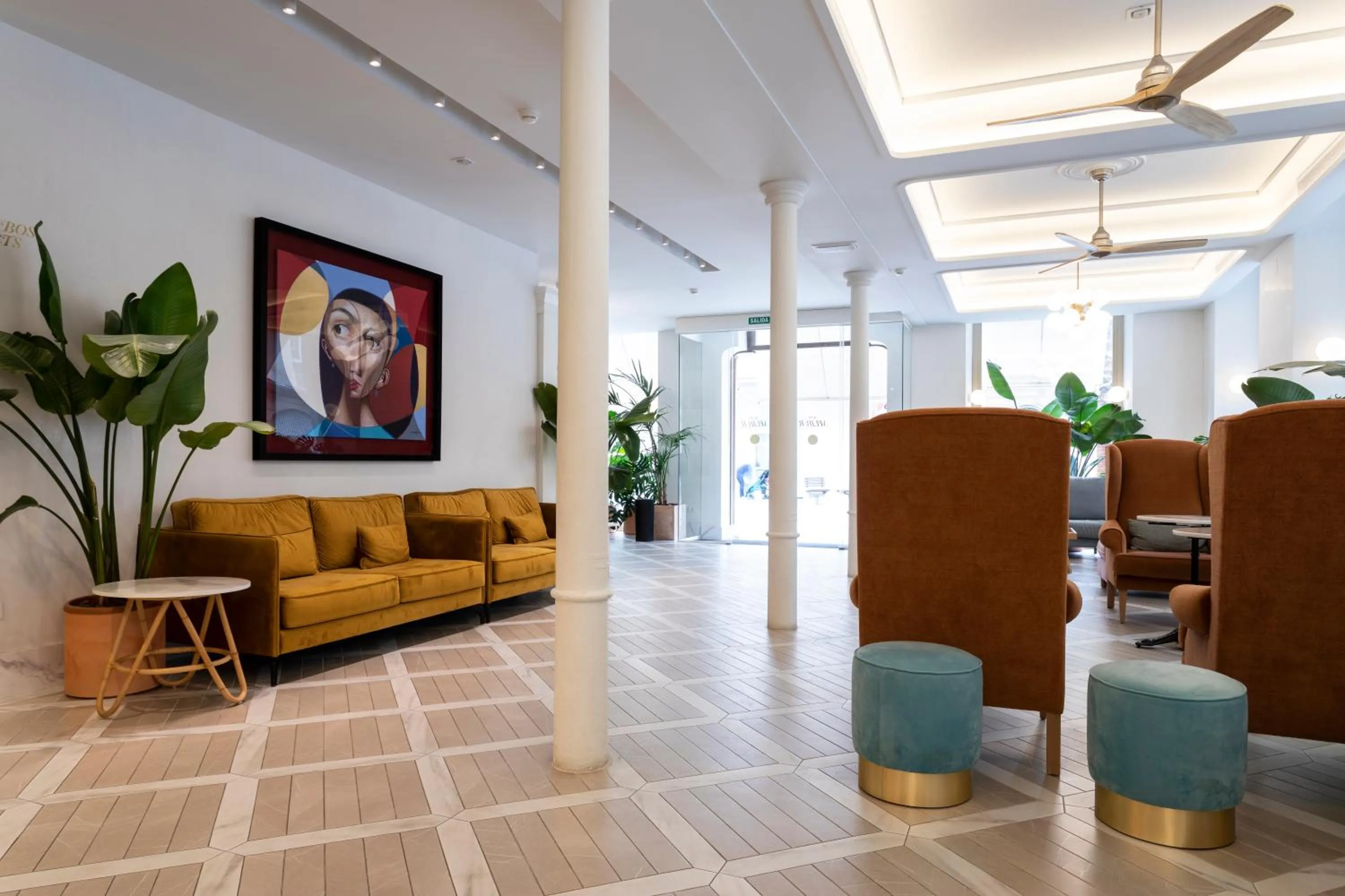 Living room in ICON Malabar