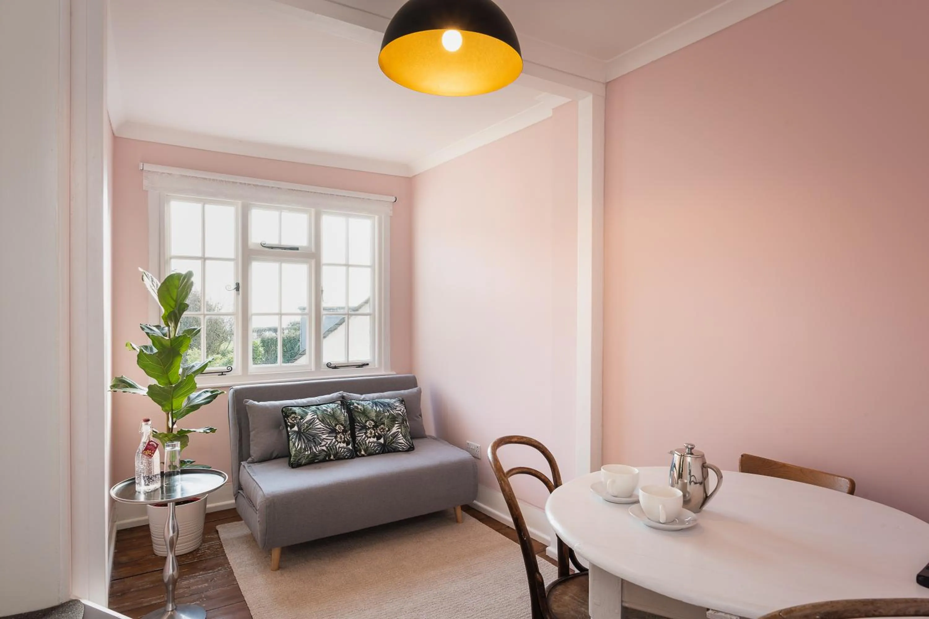 Bedroom in Lyme 1 Hotel