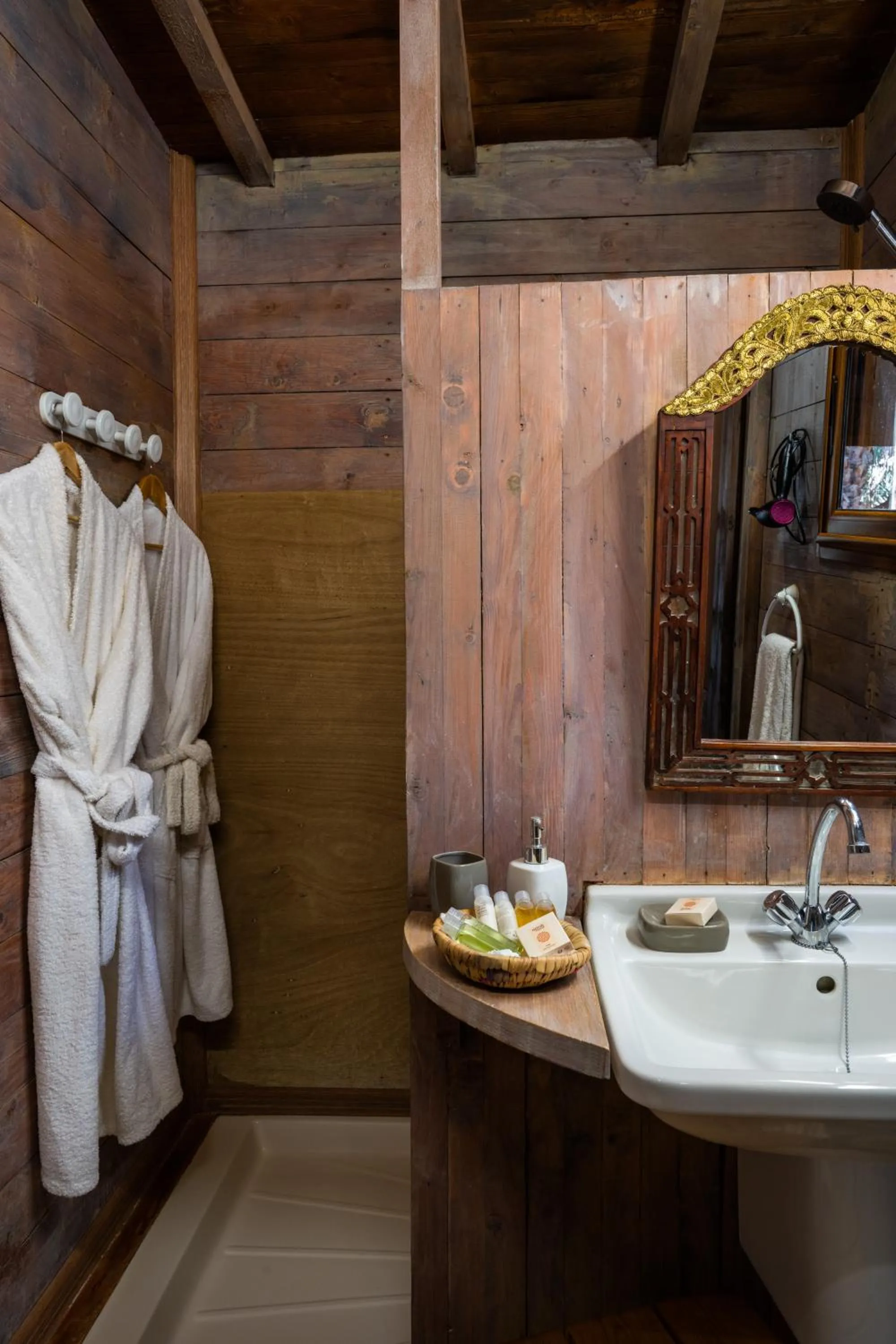 Bathroom in Diar Abou Habibi