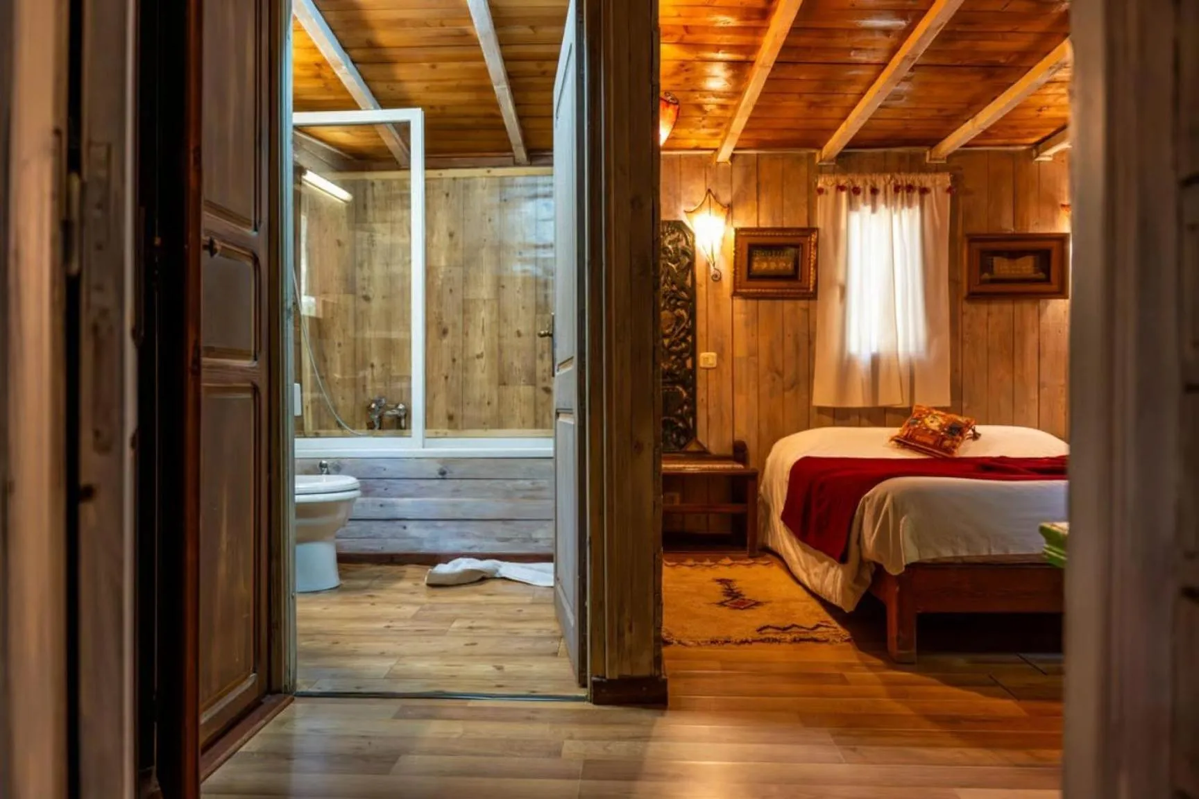 Photo of the whole room, Bed in Diar Abou Habibi