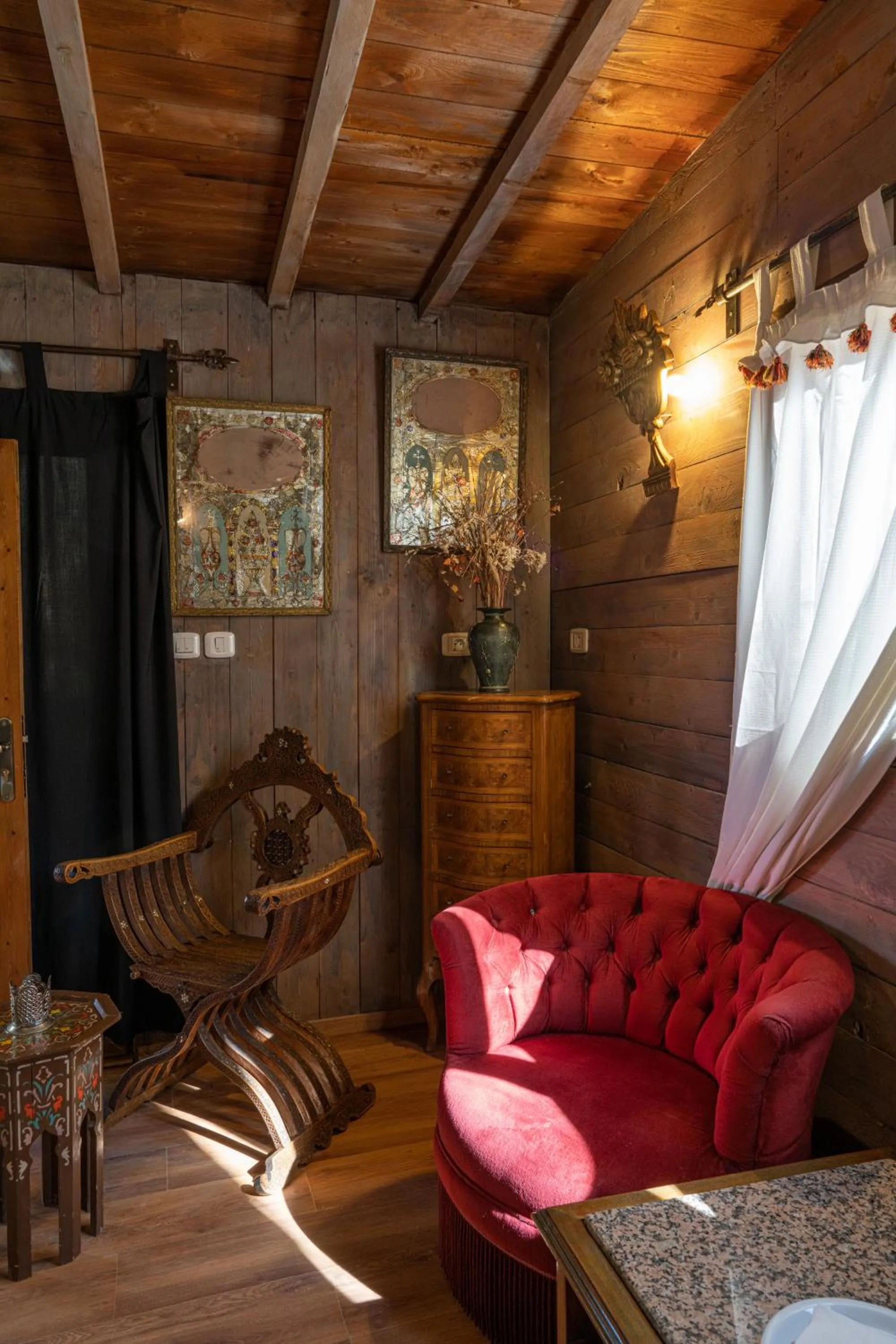 Bedroom in Diar Abou Habibi