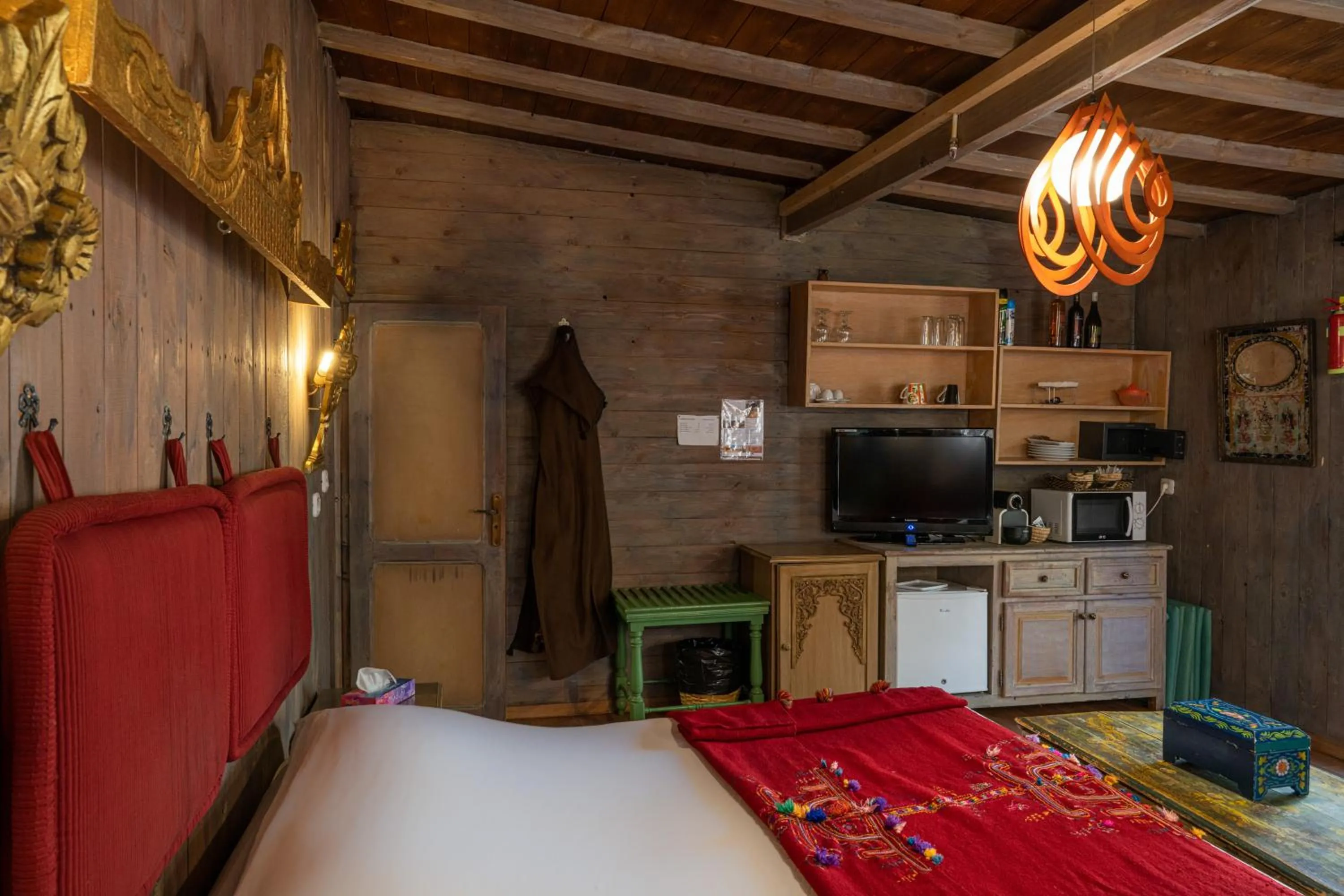 Bed in Diar Abou Habibi