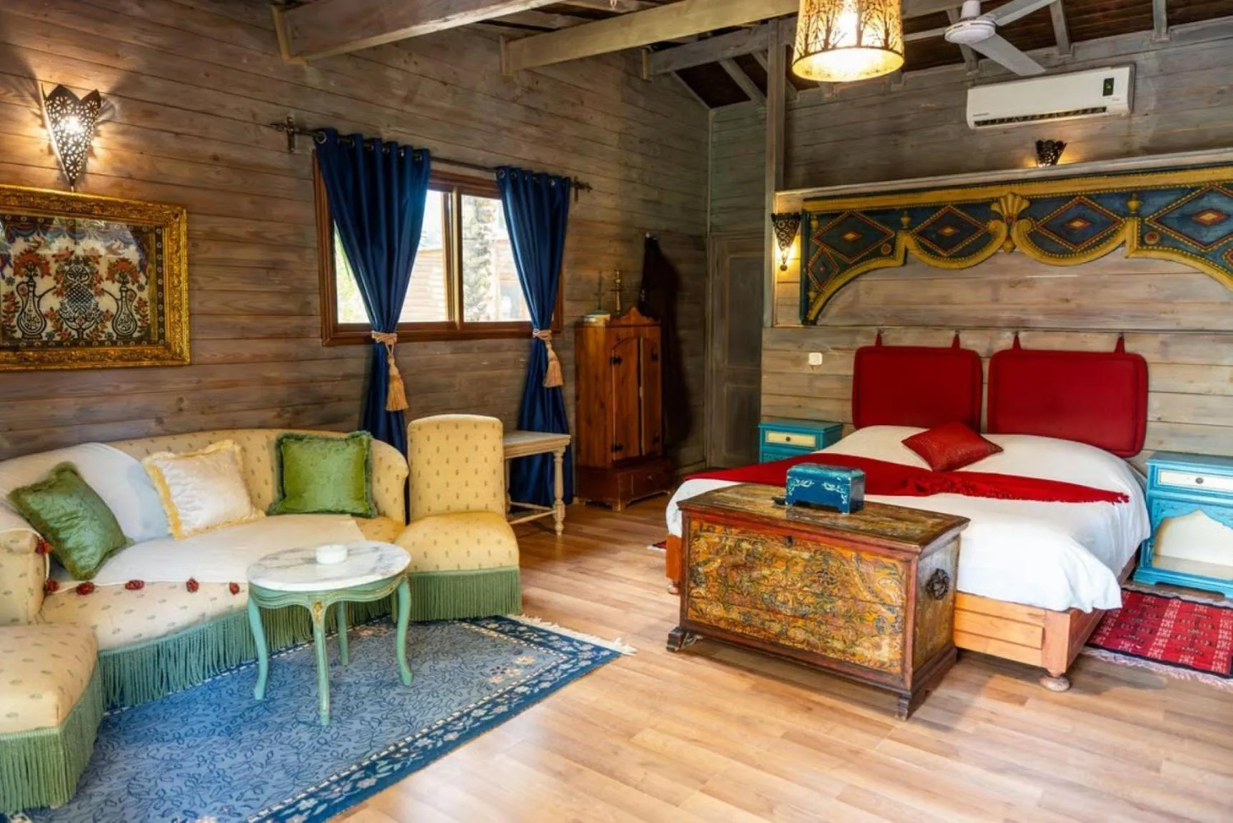 Photo of the whole room, Bed in Diar Abou Habibi