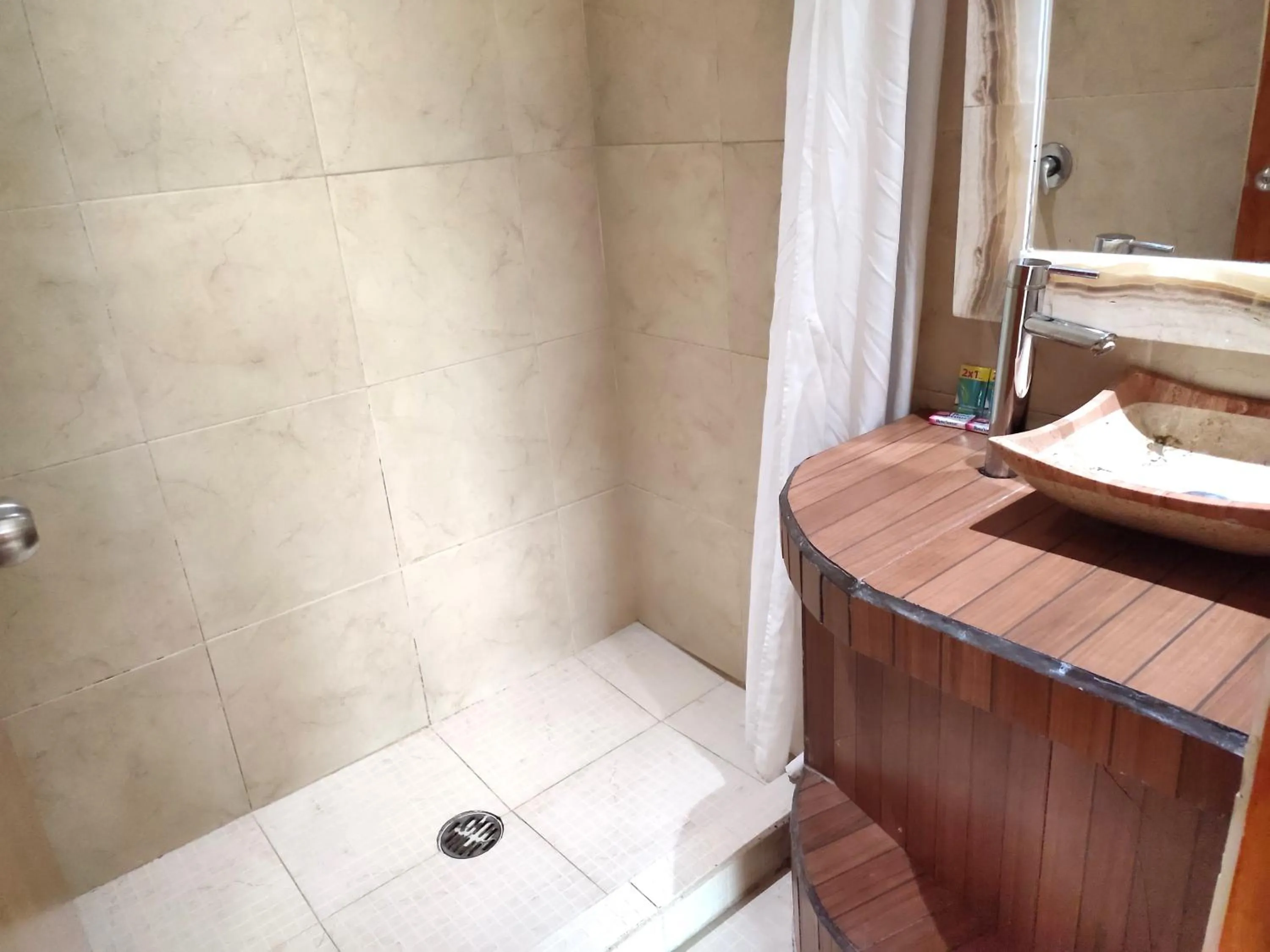 Shower in Ashly Boulevard