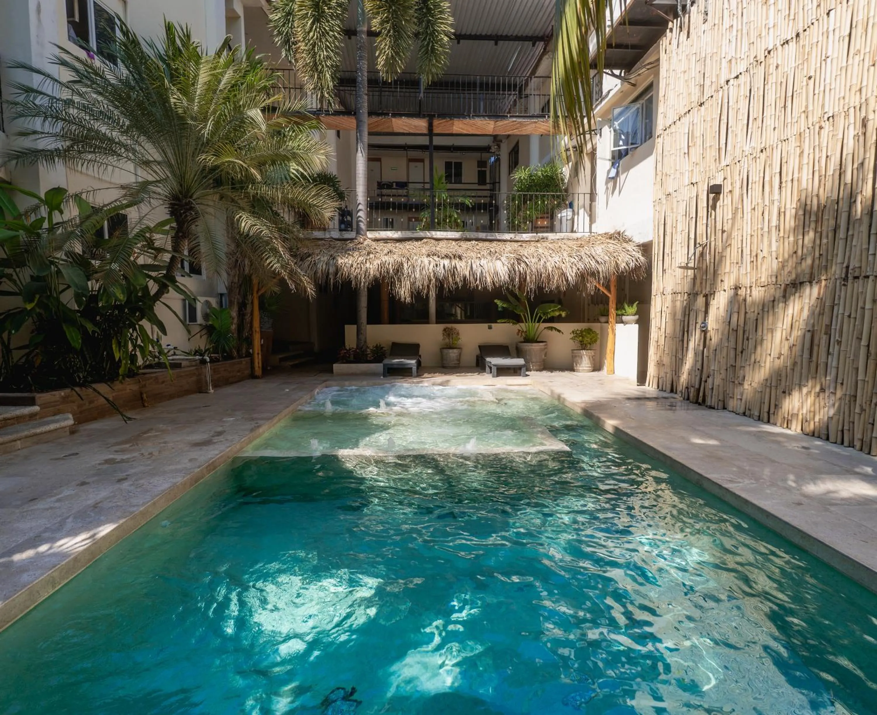 Property building in Ashly Boulevard