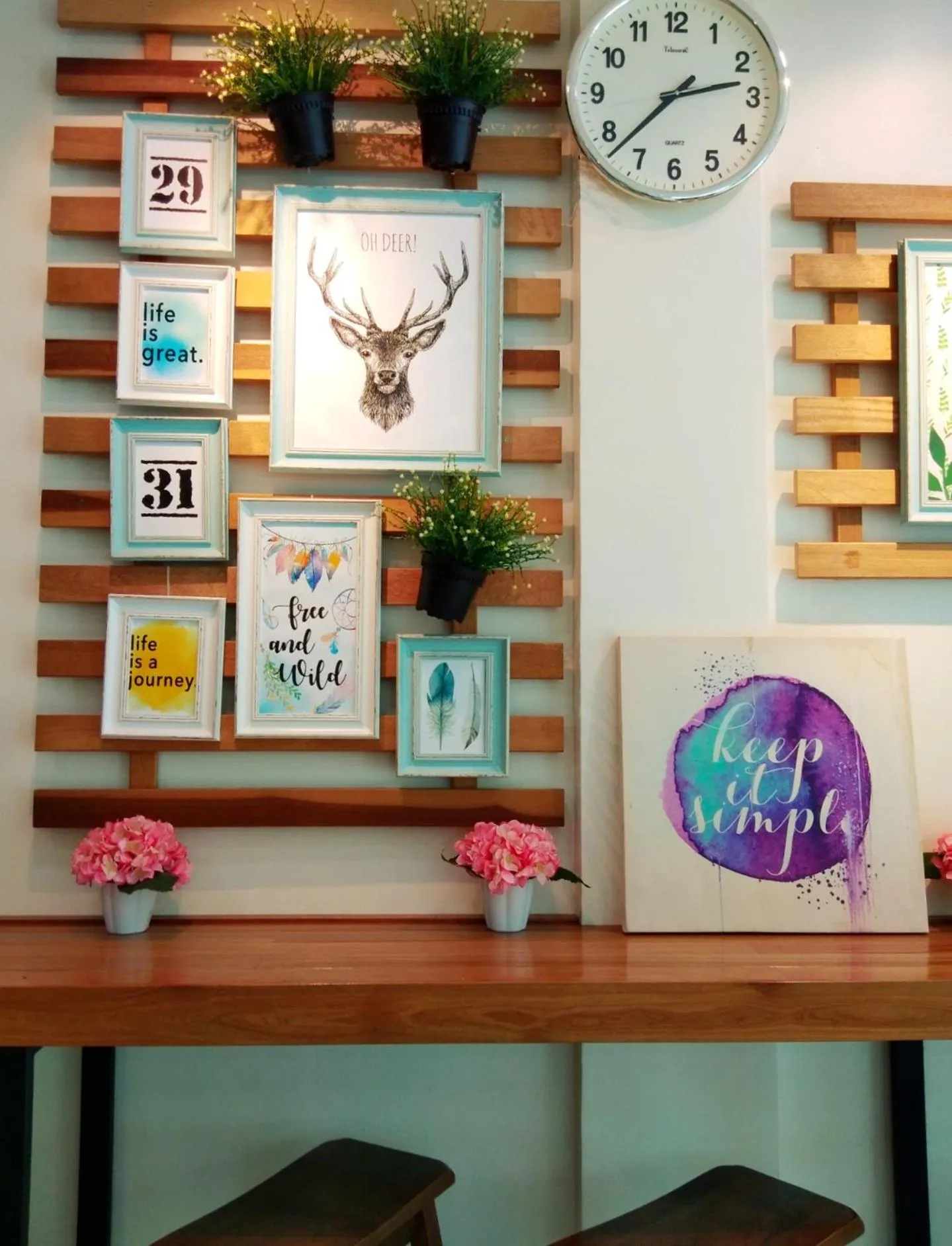 Lobby or reception in Maple Inn