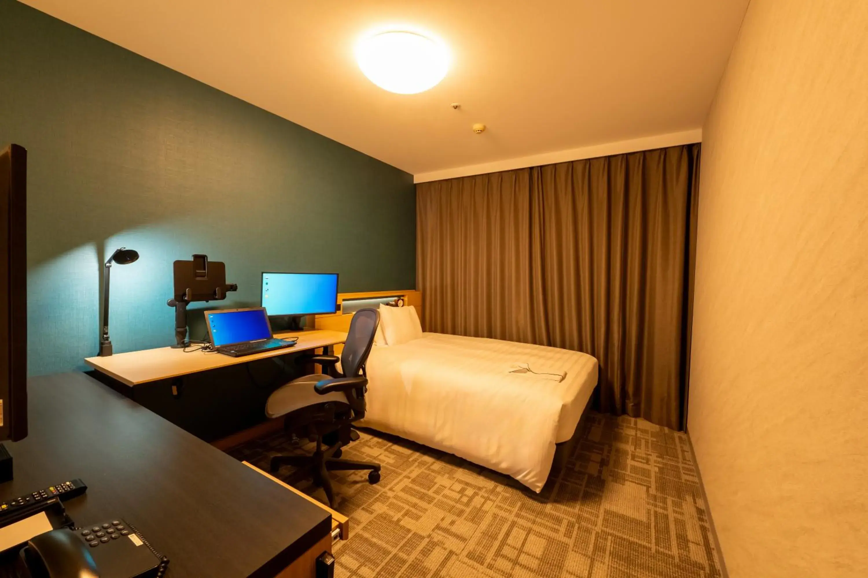 Business Double Room - single occupancy - Smoking in Richmond Hotel Kagoshima Tenmonkan Business Double Room - single occupancy - Smoking in Richmond Hotel Kagoshima Tenmonkan