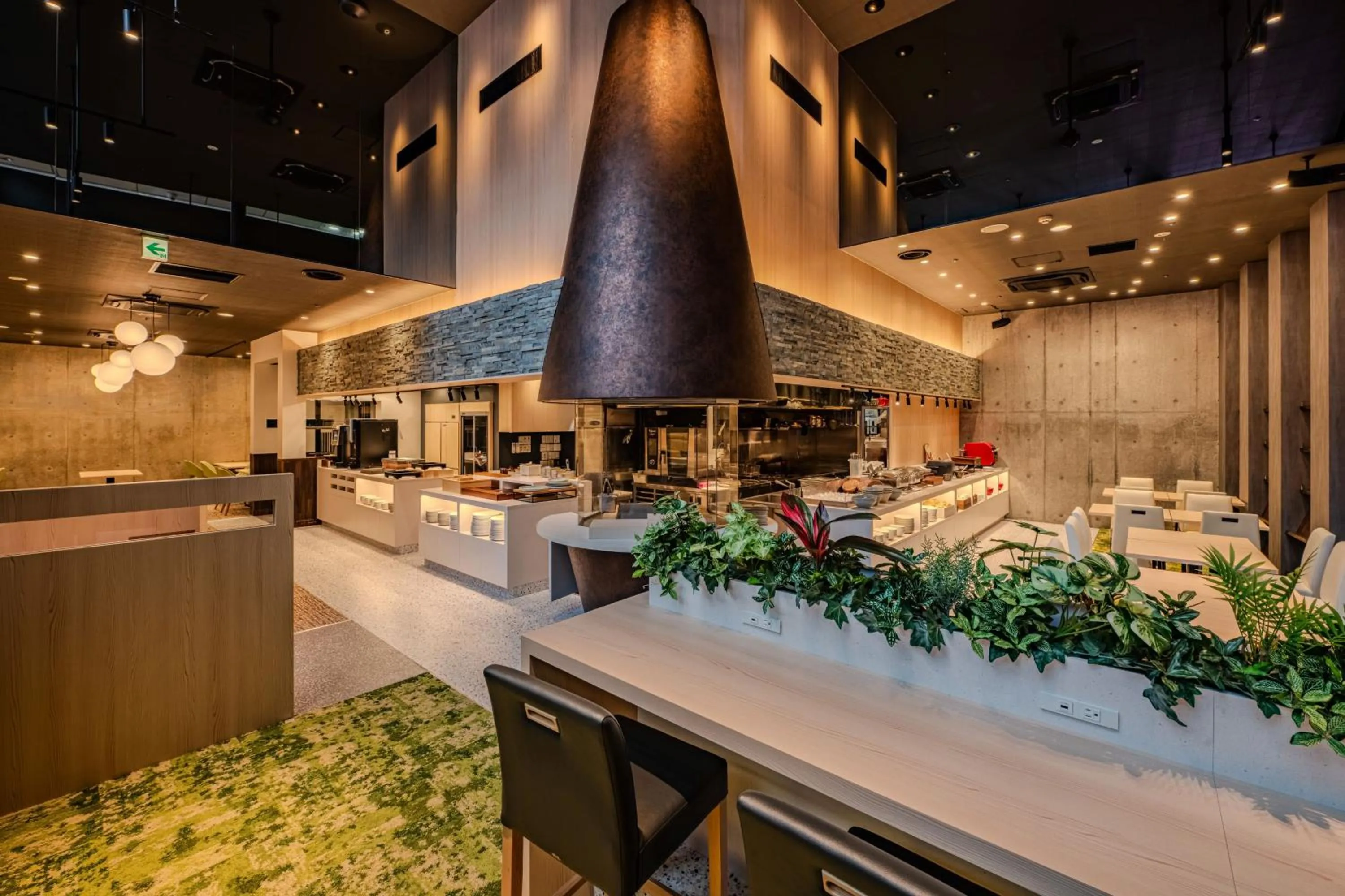 Restaurant/places to eat in Richmond Hotel Kagoshima Tenmonkan