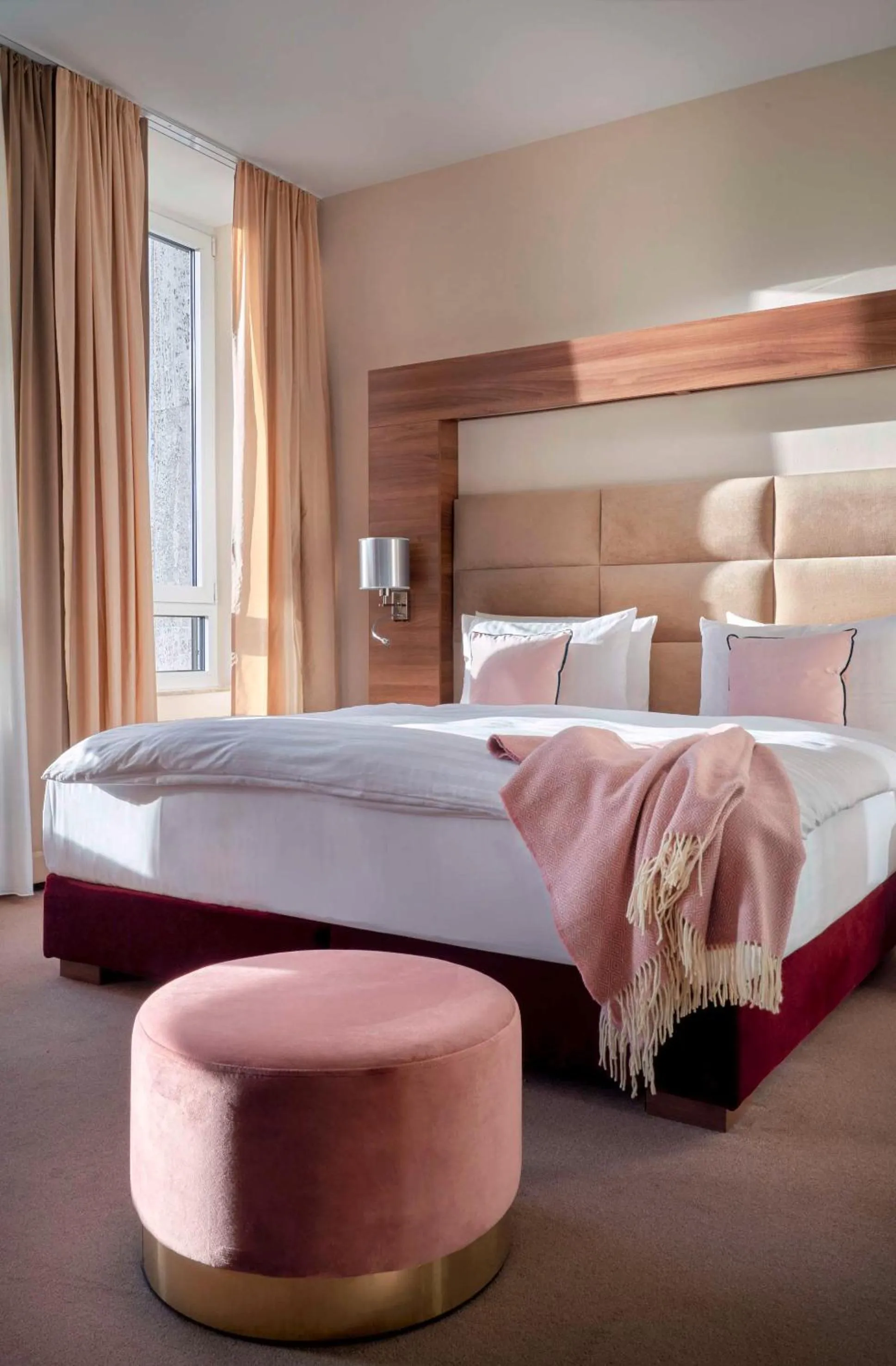 Bedroom, Bed in Flemings Selection Hotel Frankfurt-City