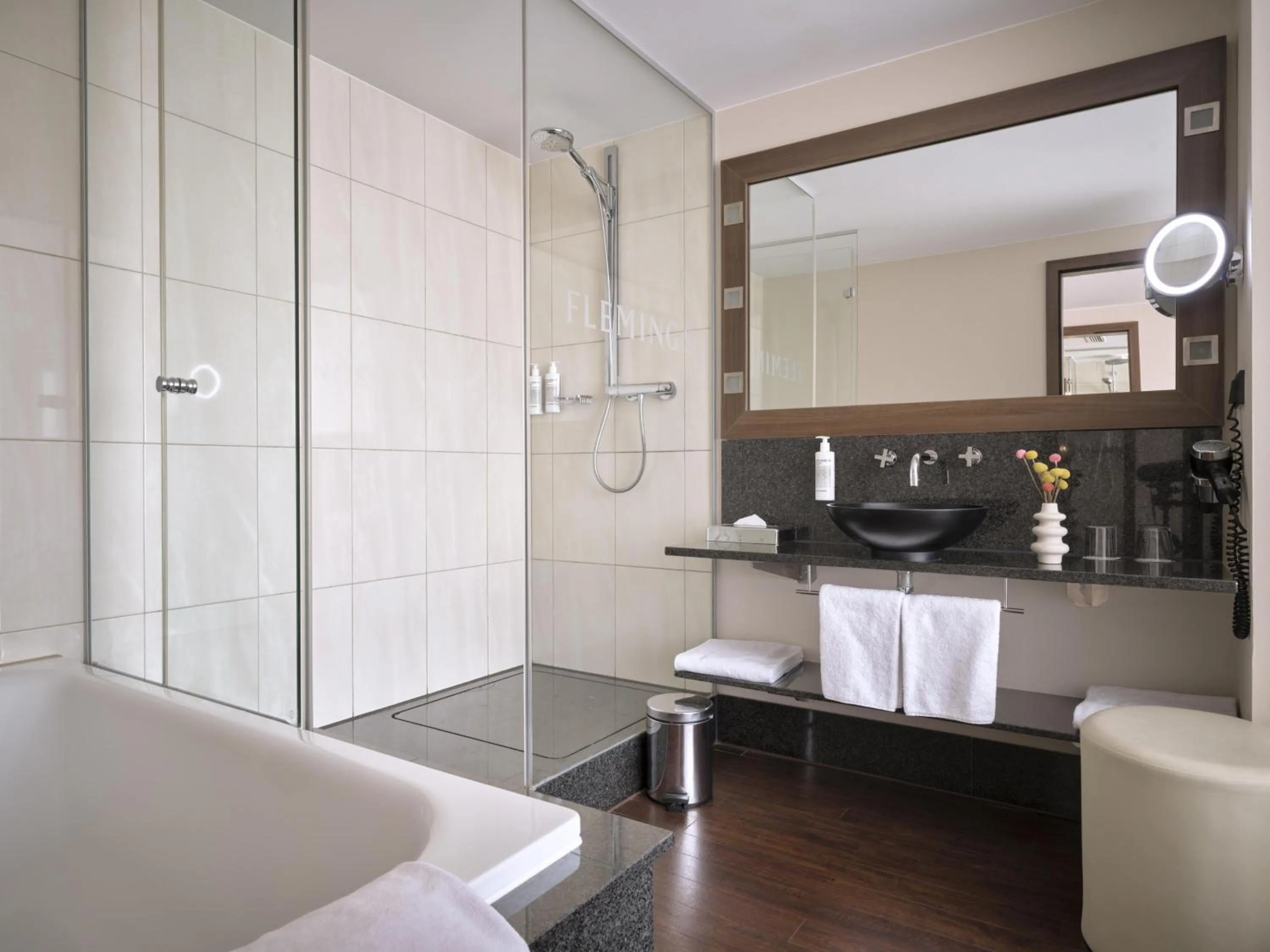 Bathroom in Flemings Selection Hotel Frankfurt-City